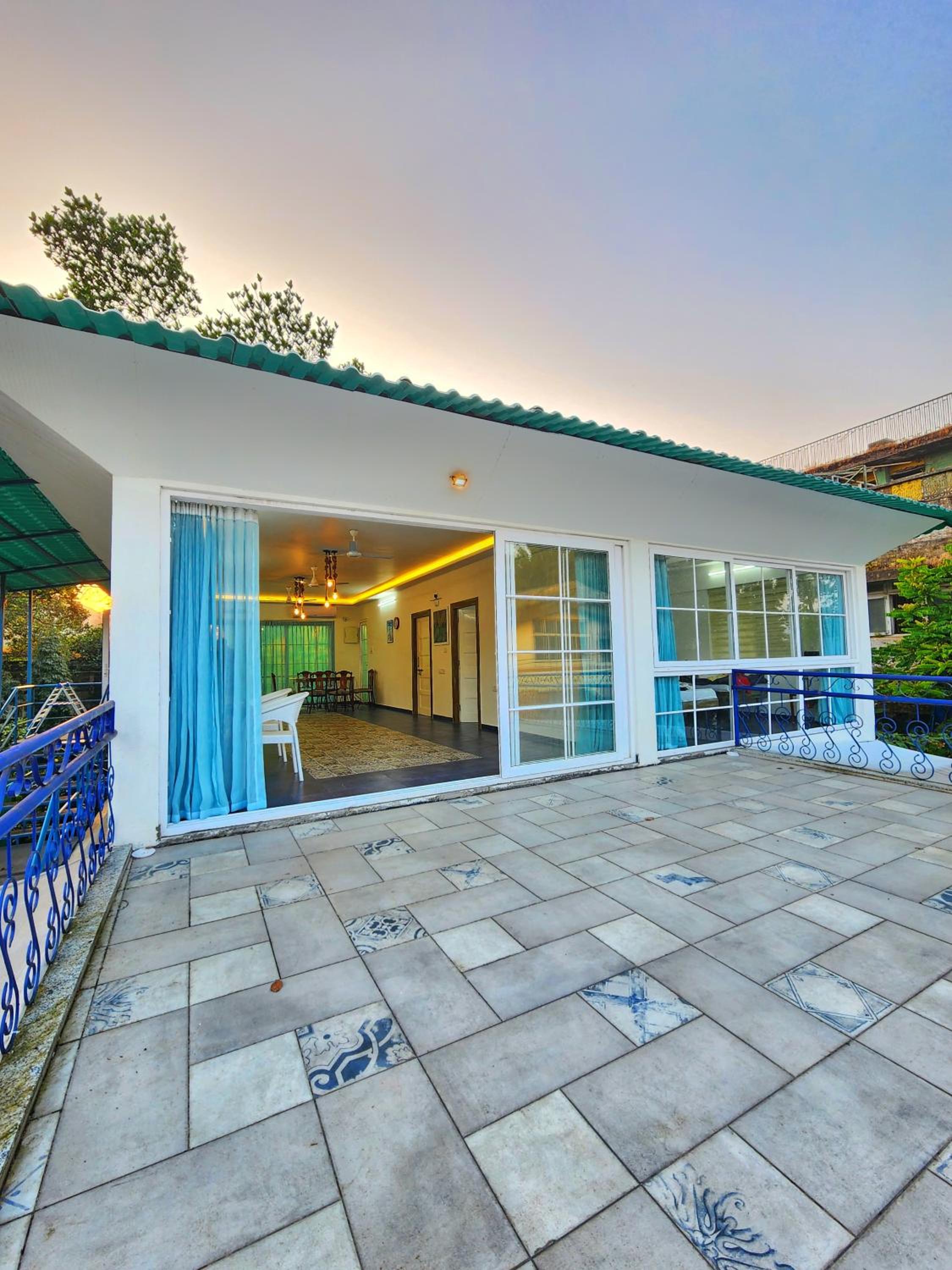 Stayscape Casa Santorini 4BHK Lonavala view 4