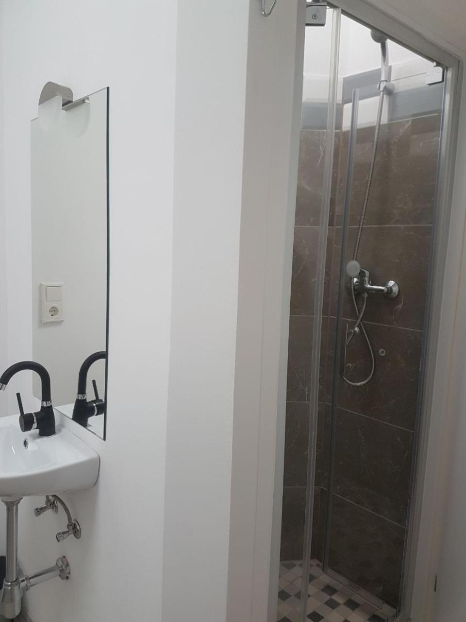 W&V Hostel