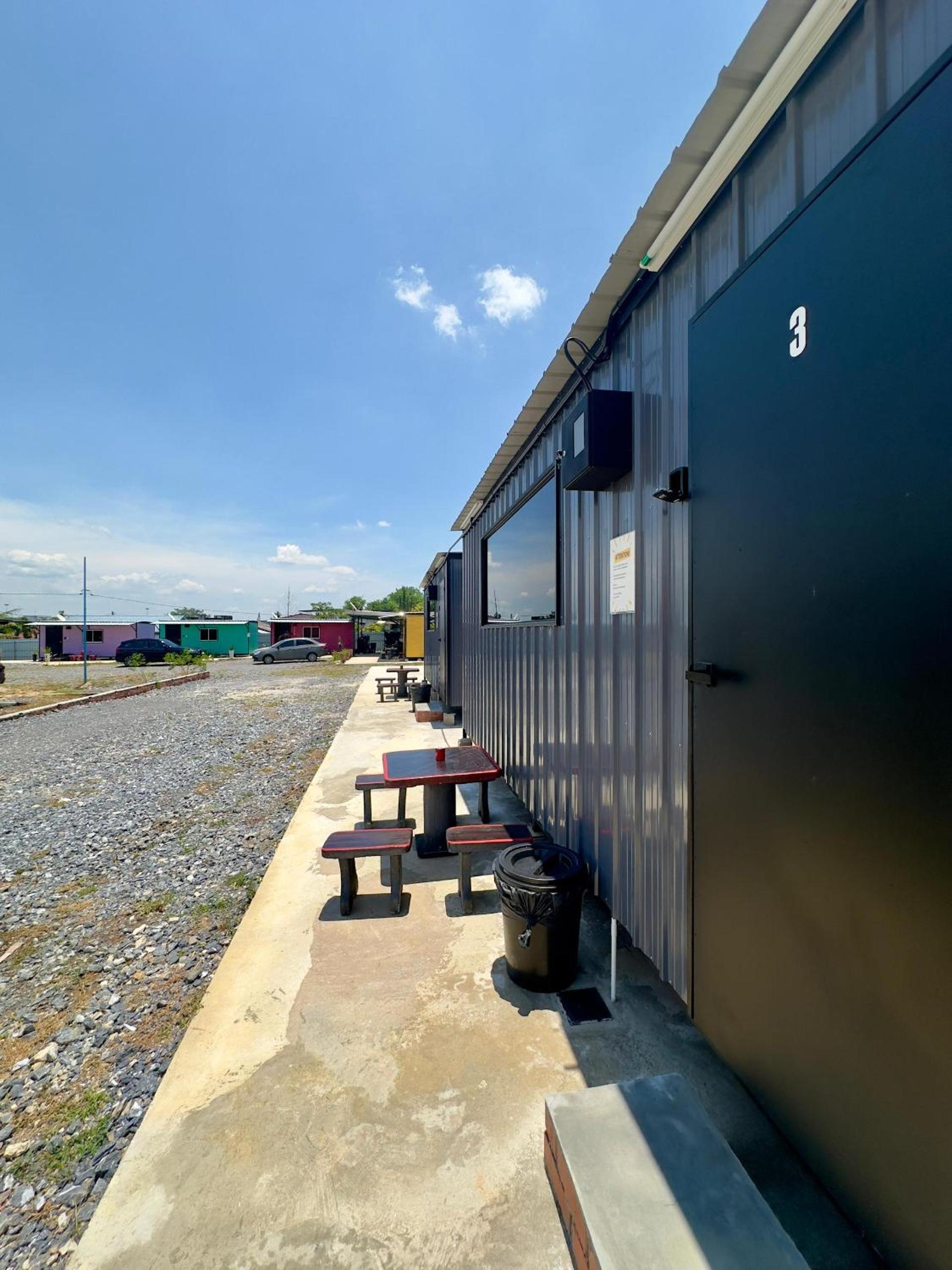 PADANG BESAR GRAY CABIN (NEAR ARKED NIAGA) photo 6