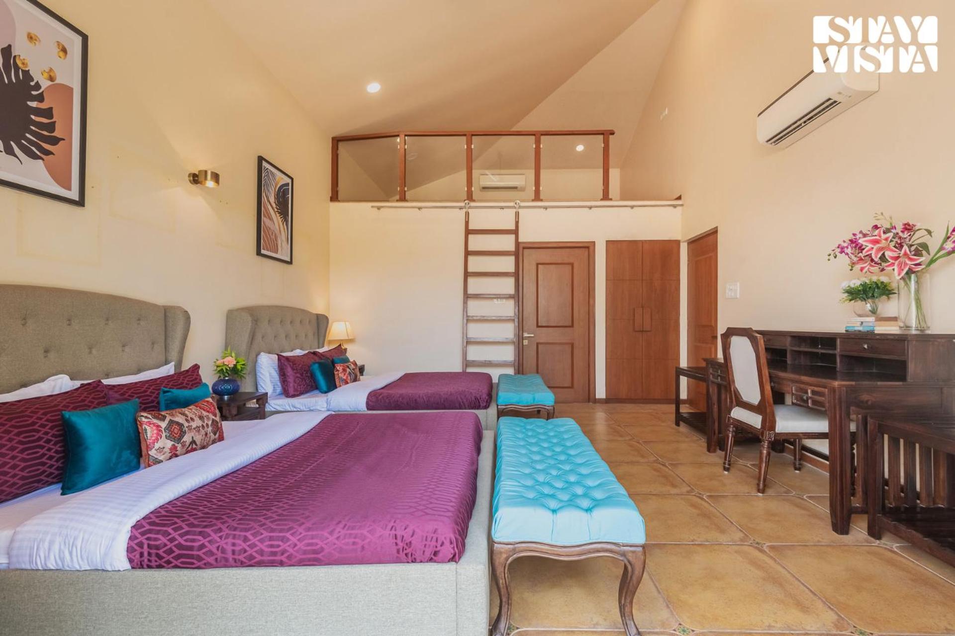 StayVista's Sianna Villa - Near Kihim Beach with Kitchen Garden & Recreational Facilities view 5