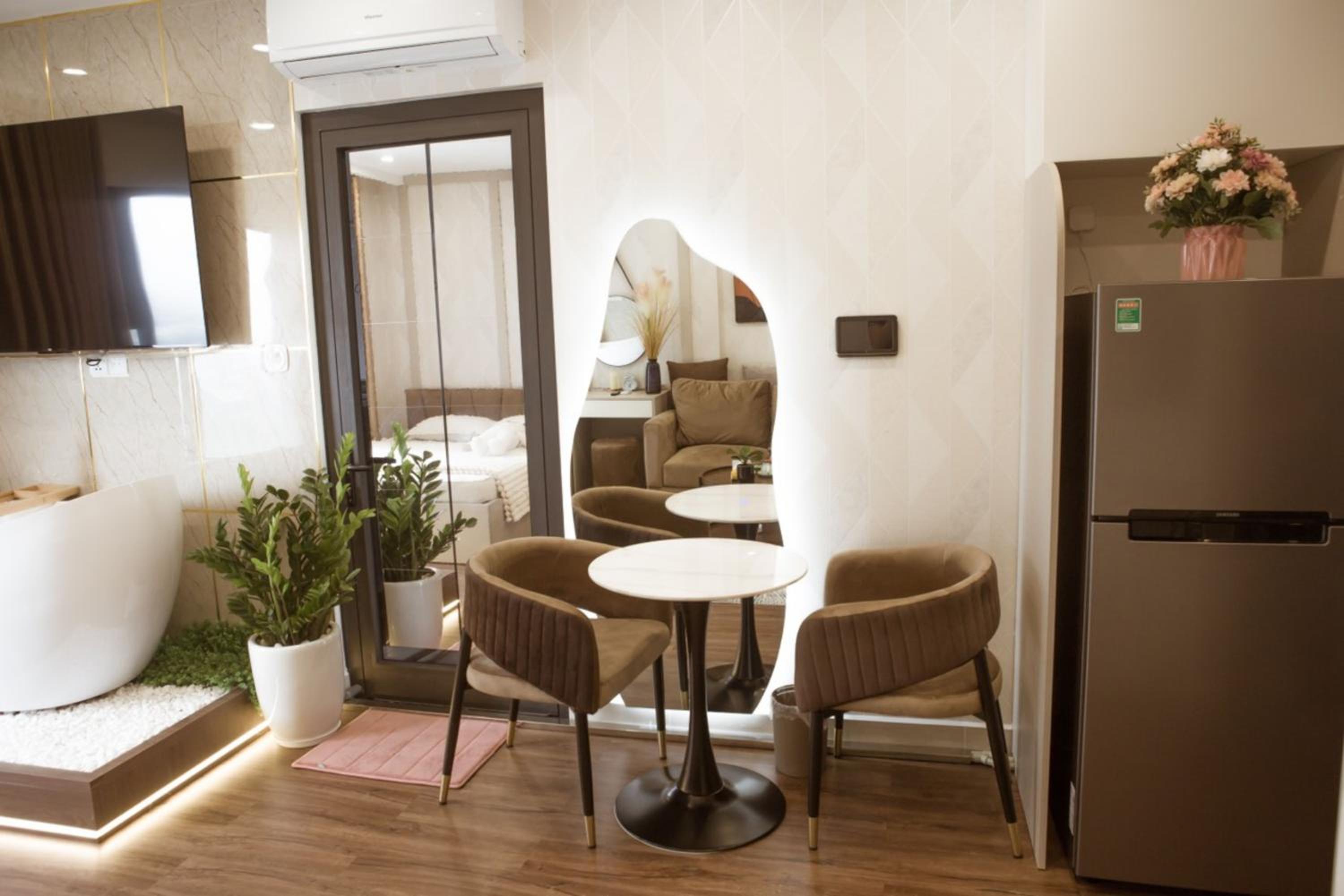 Homestay Smart - Vinhomes Tu Liem Ha Noi