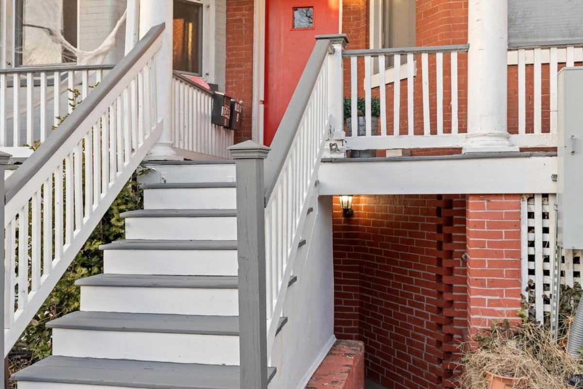 Entire 1-BR Apt in NoMa Eckington view 2