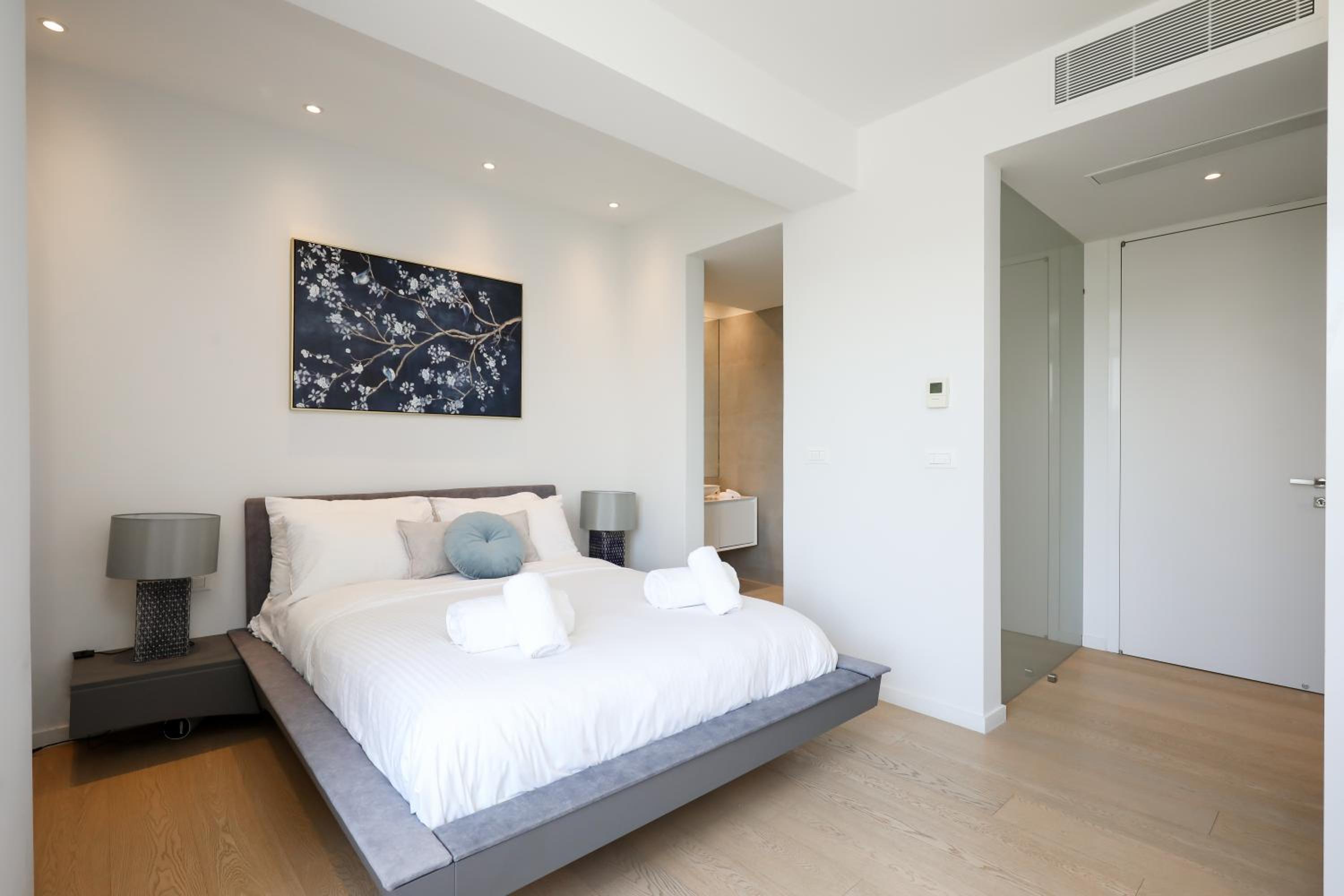 Ellinikon Luxury Apartment