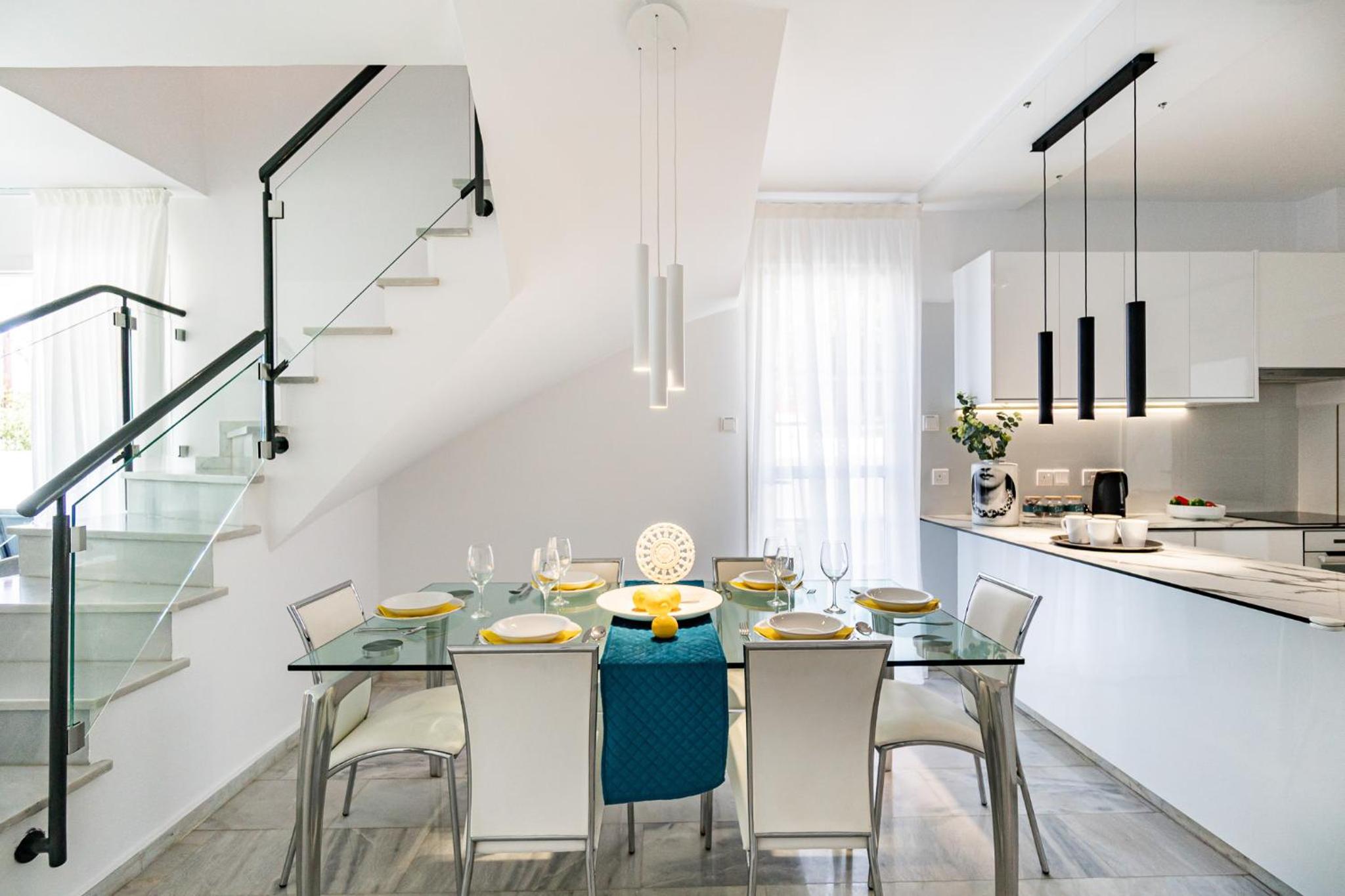 Luxurious ONE Maisonette by Ezoria Villas