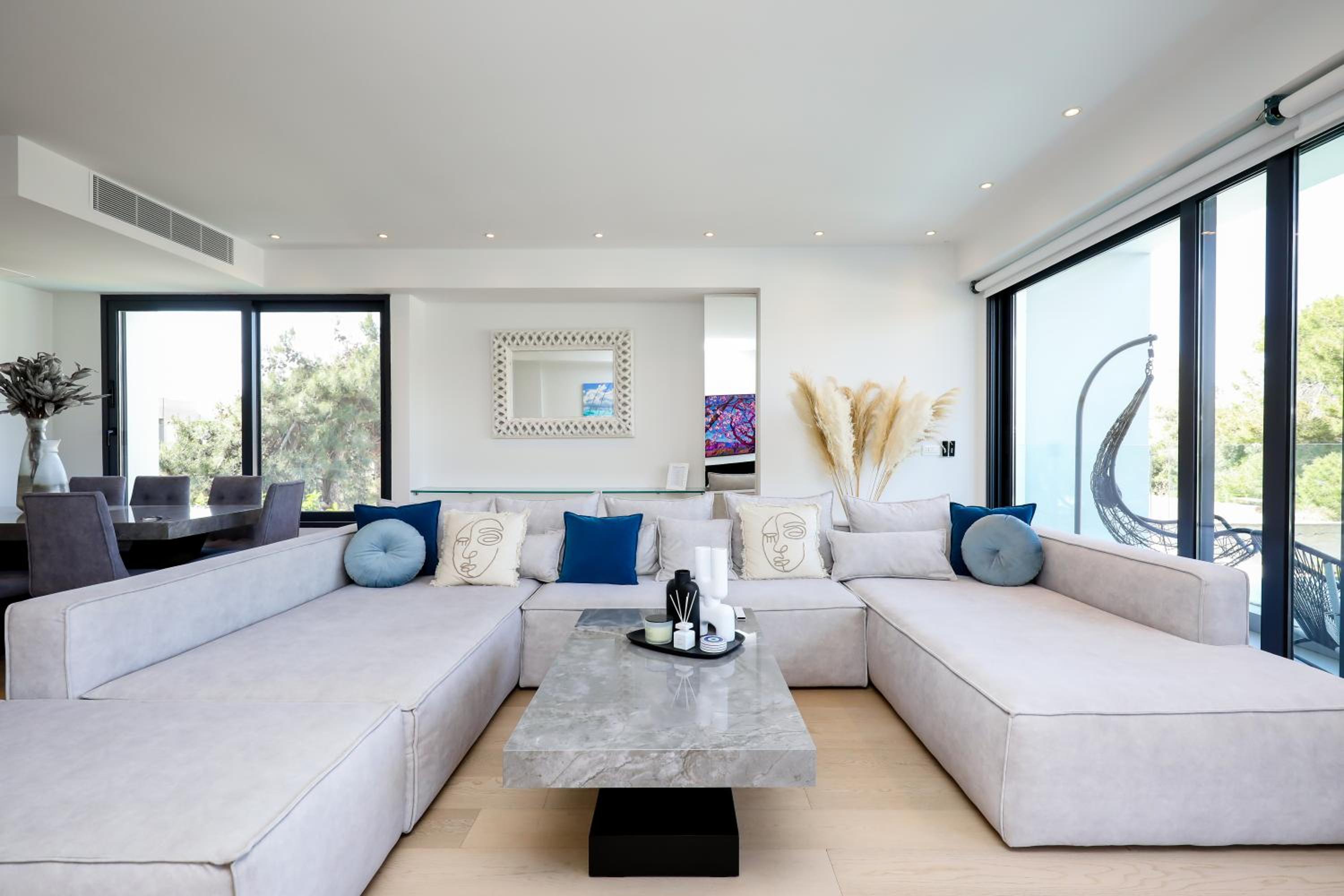 Ellinikon Luxury Apartment