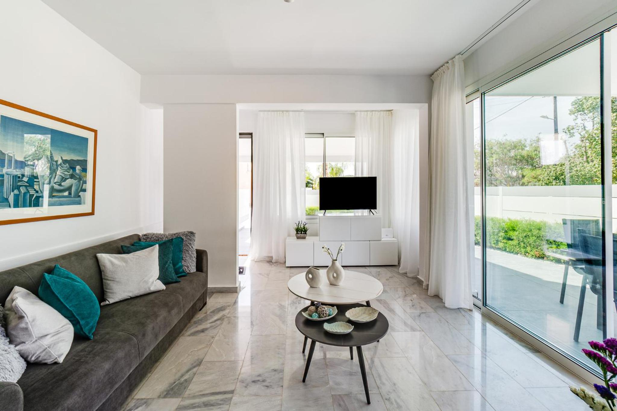 Luxurious ONE Maisonette by Ezoria Villas