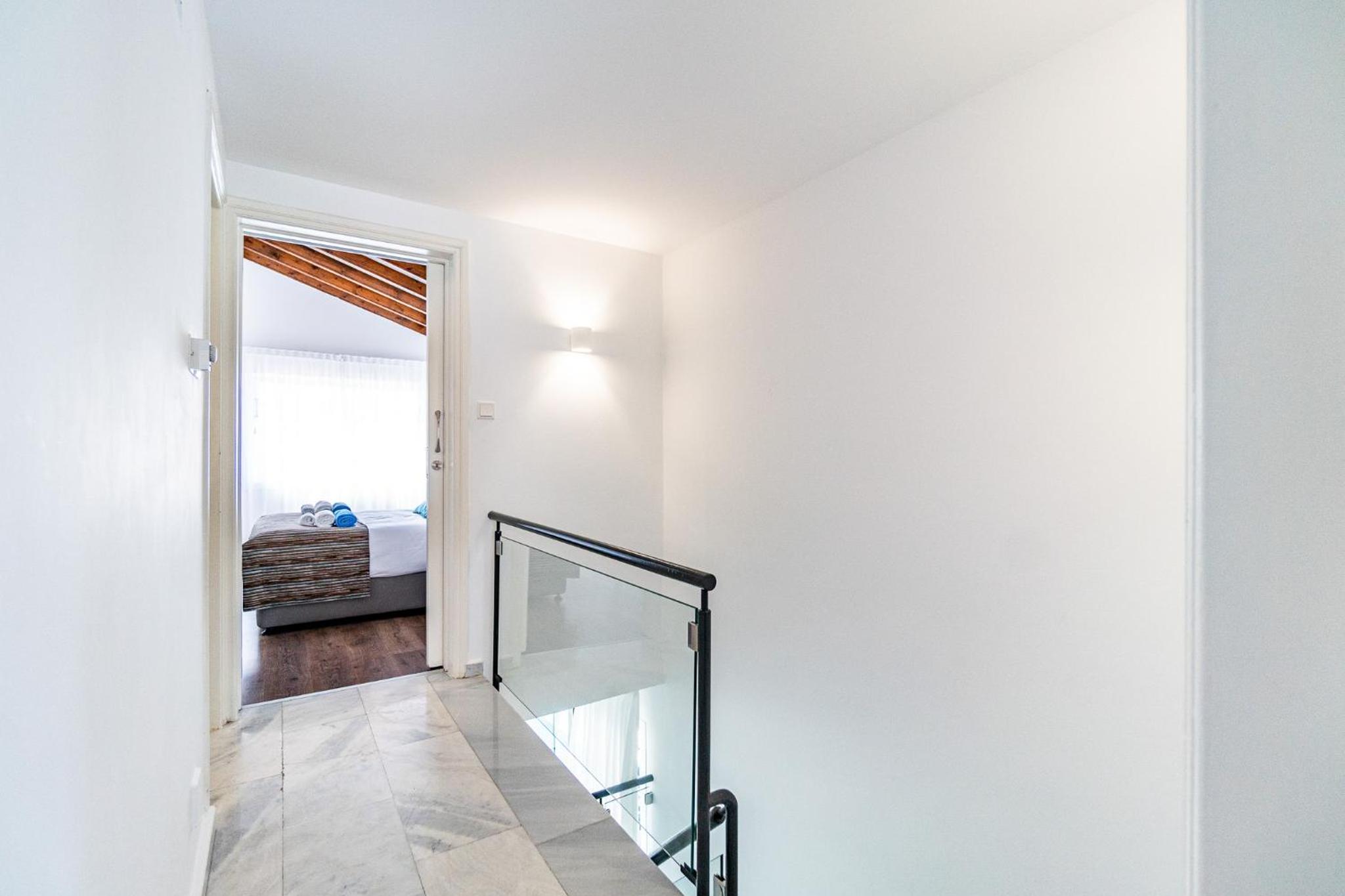 Luxurious ONE Maisonette by Ezoria Villas