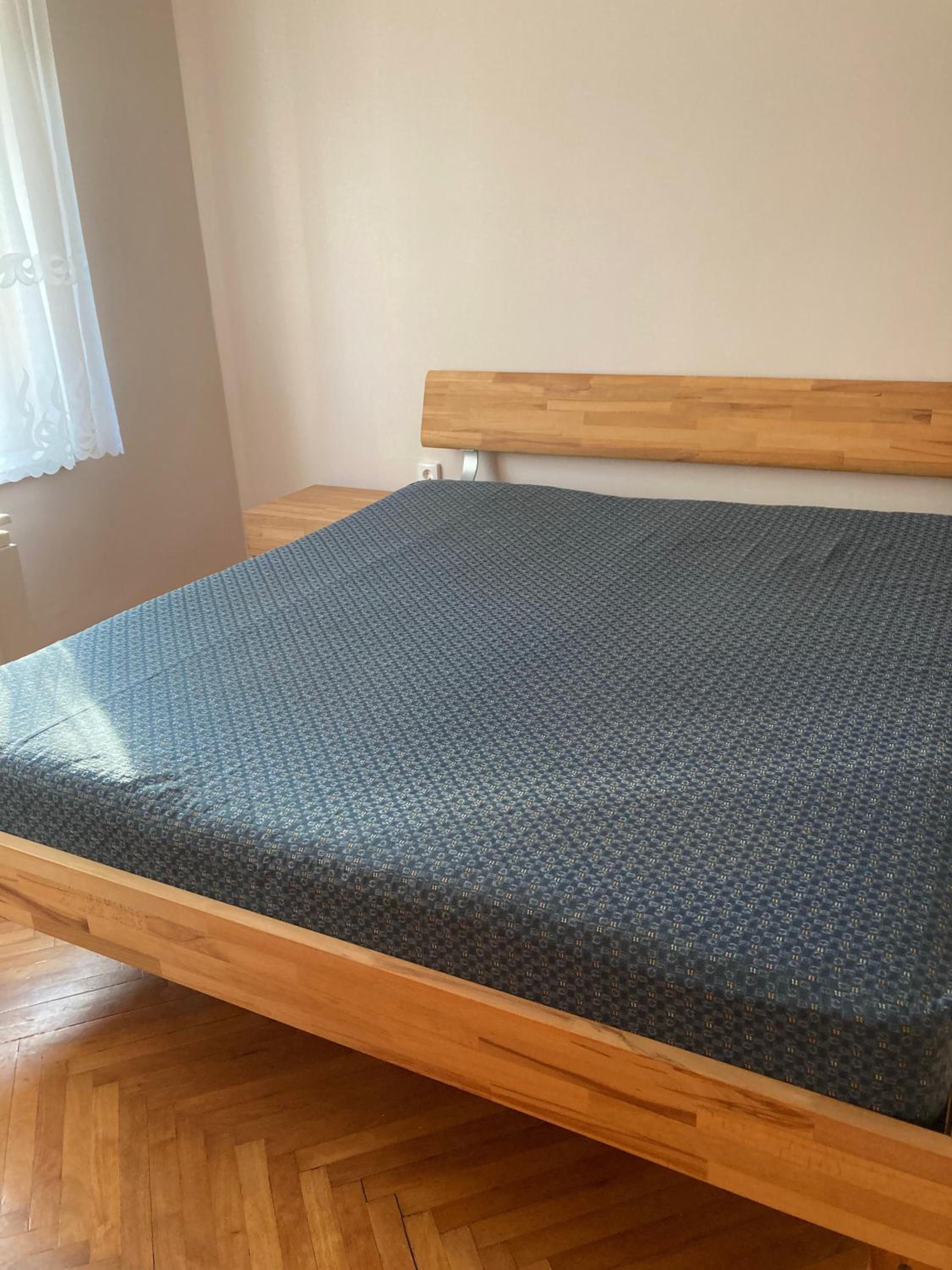 Platán Apartman
