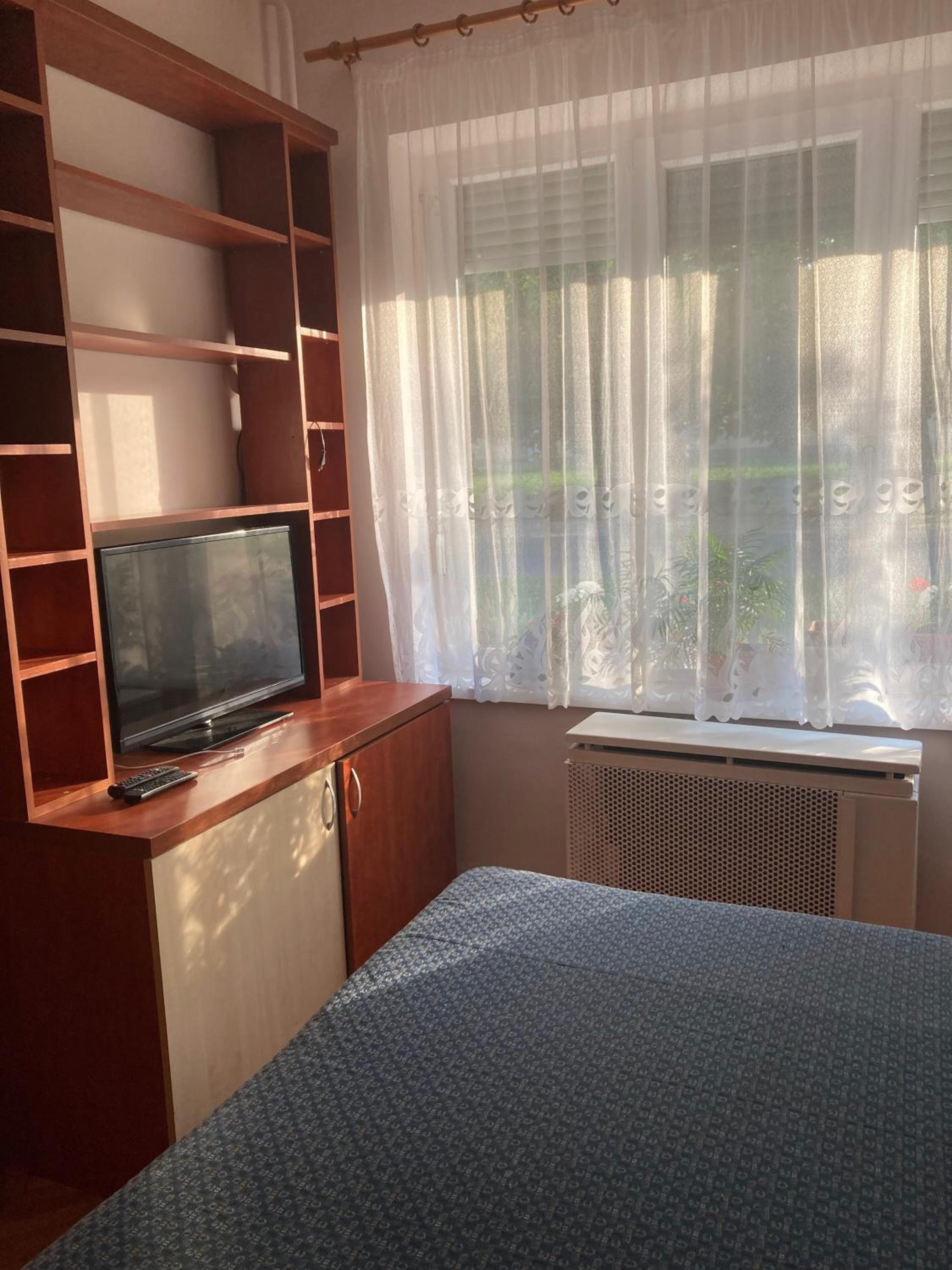 Platán Apartman