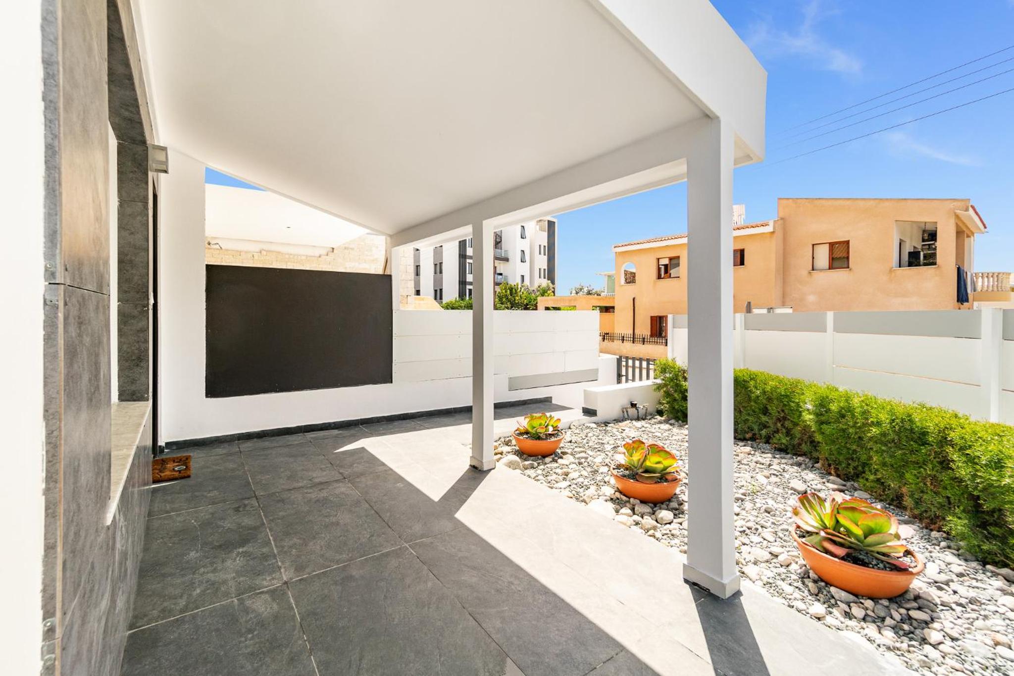 Luxurious ONE Maisonette by Ezoria Villas