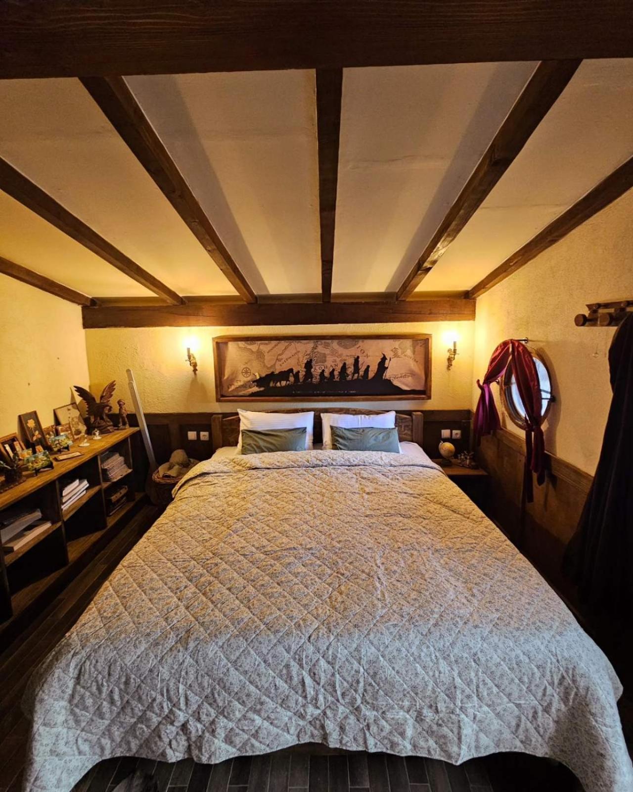 Mobbiton Mostar - Magical Underground Retreat