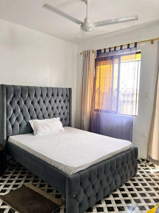 Comfy 1Br 15 min Drive to MOI Airport and SGR view 5
