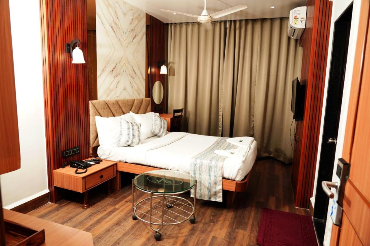 Hotel Padma Krishna view 4