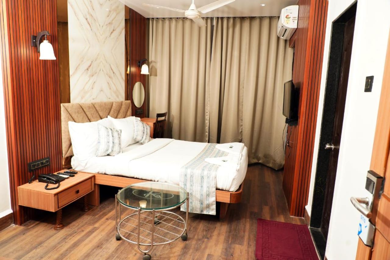 Hotel Padma Krishna view 5