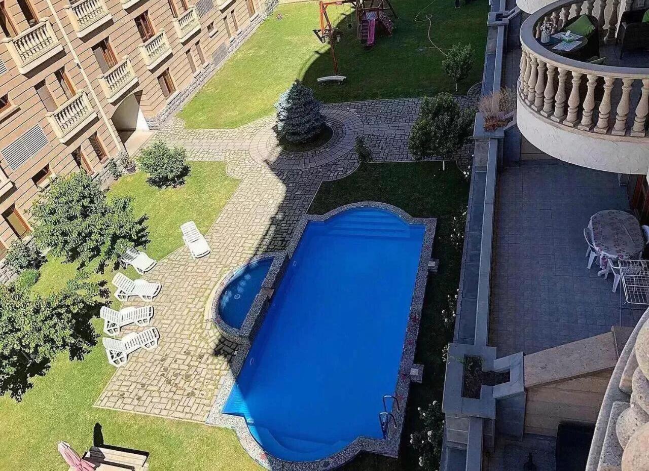 Modern Apartment in the heart of Yerevan, Beverly Hills