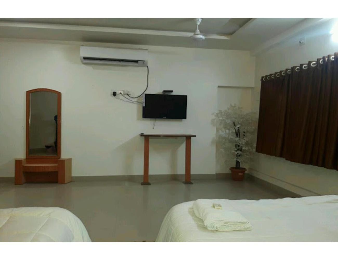 Hotel Shree Darshan, Dwarka