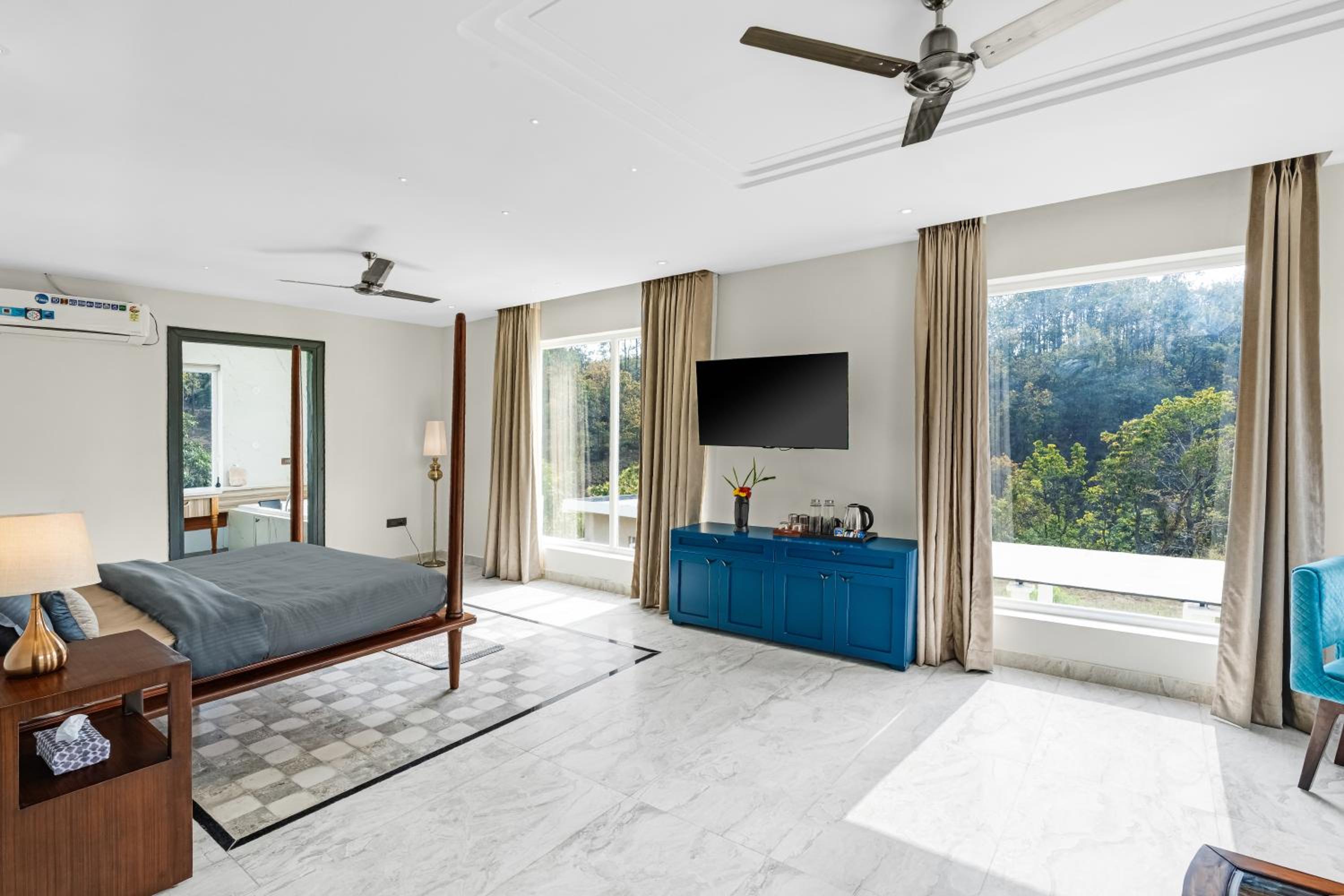 SaffronStays Sukh Saklana Haveli Royalty Rooms - Forest-view stay with pool, expansive lawns & dining near Rishikesh and Dehradun Airport