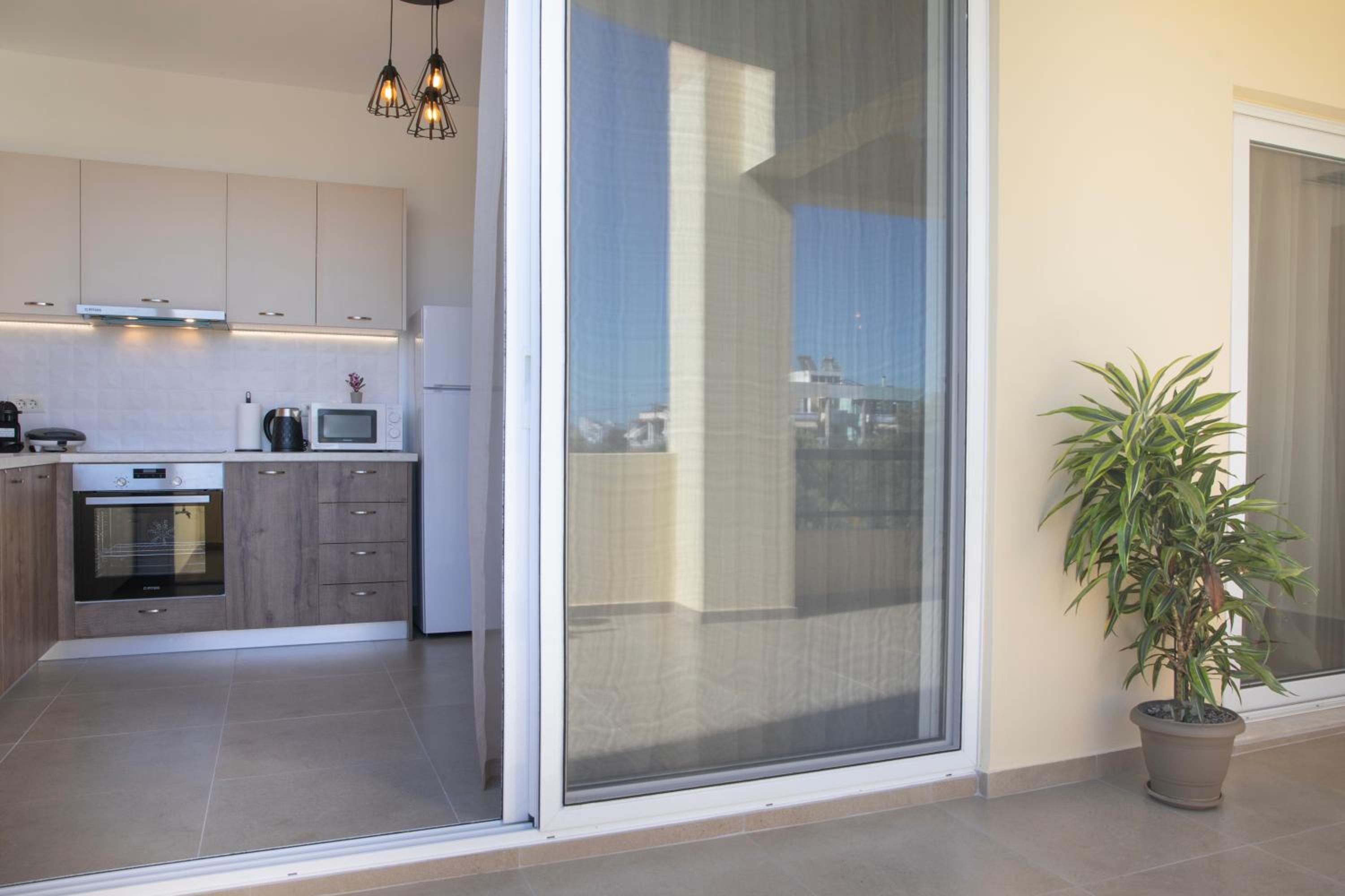 Etheria Comfort House photo 2