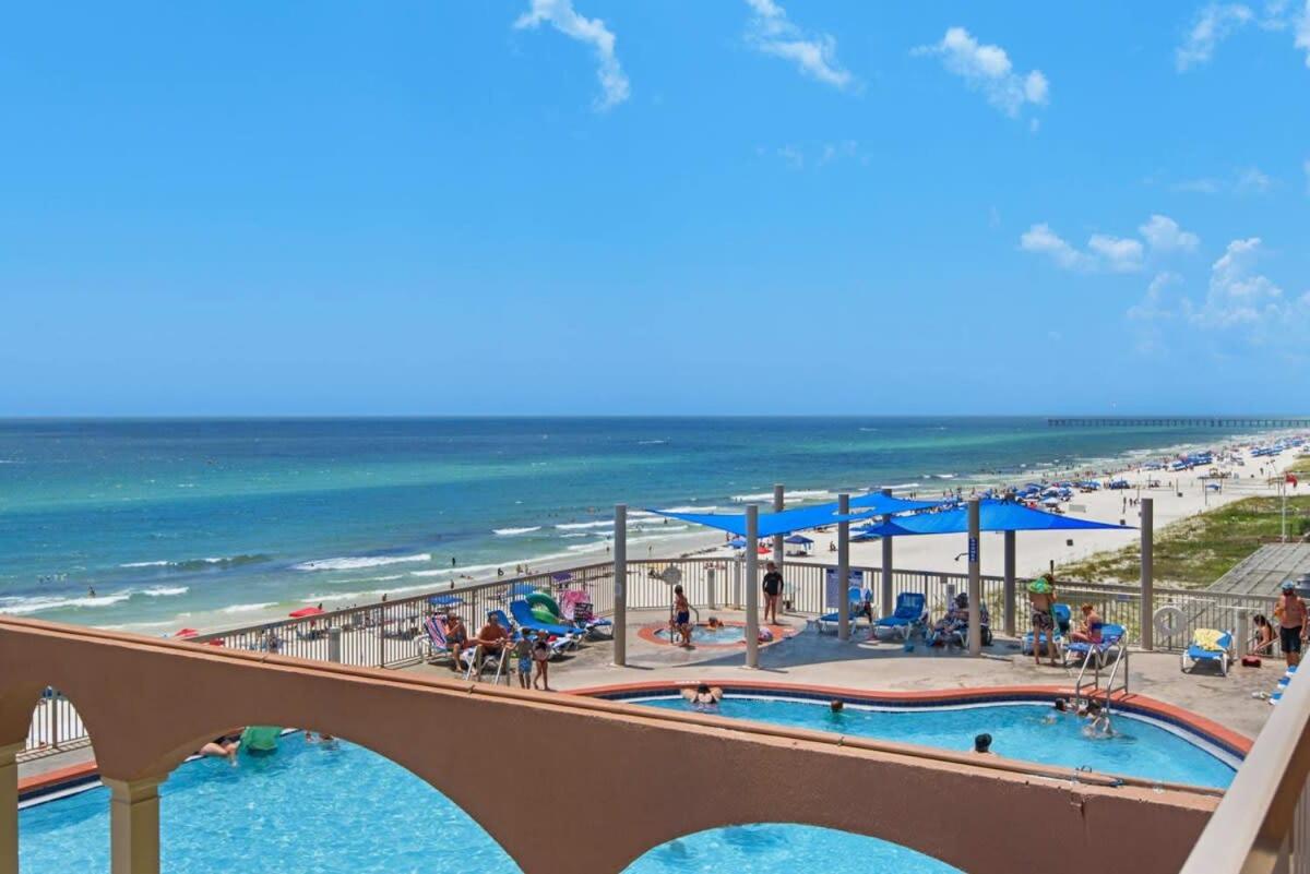 Hotel Brightly Furnished Beachfront Condo by Brightwild- 7th Floor Gulf View! - Image 1