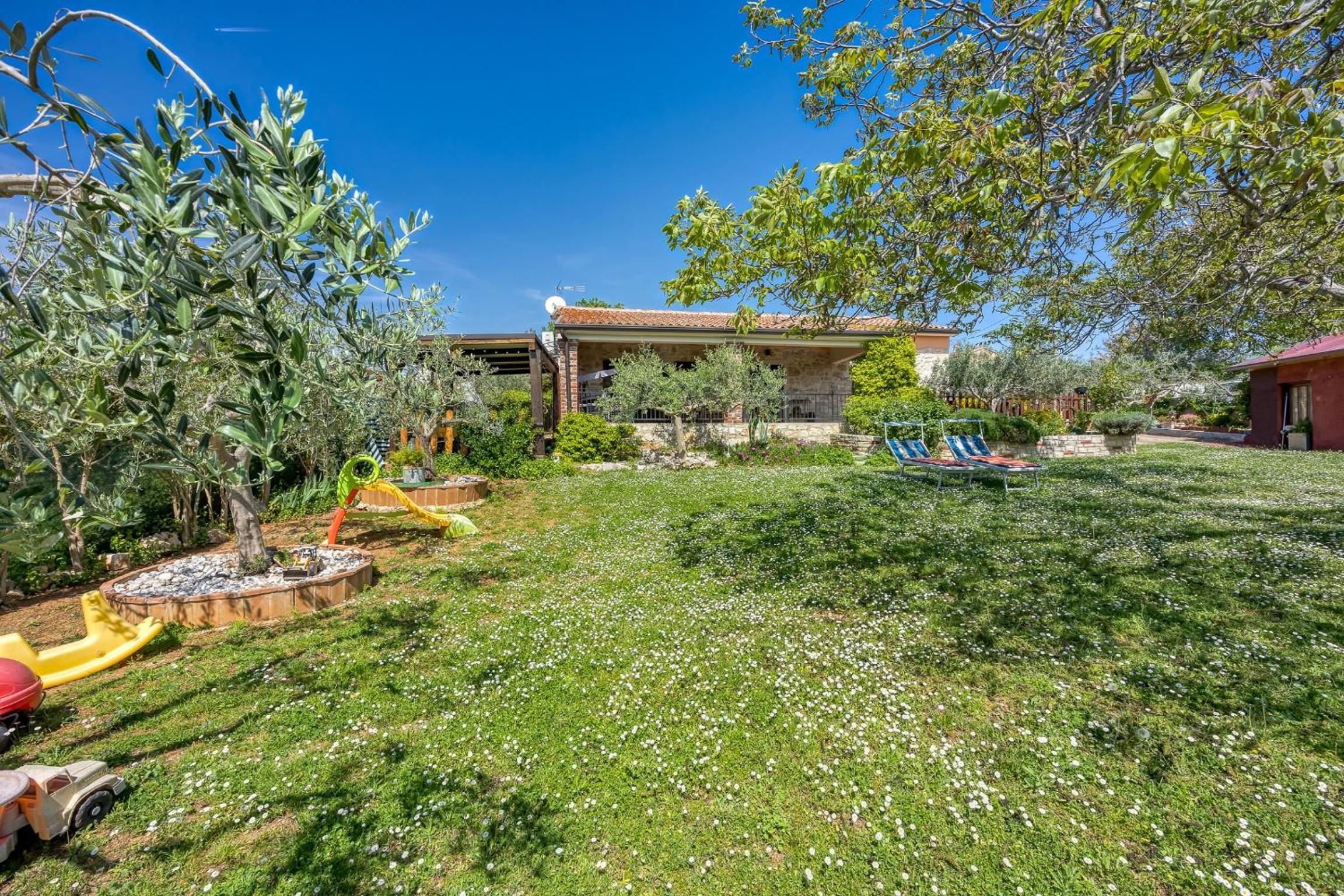 Casa Lukas Dračevac view 2