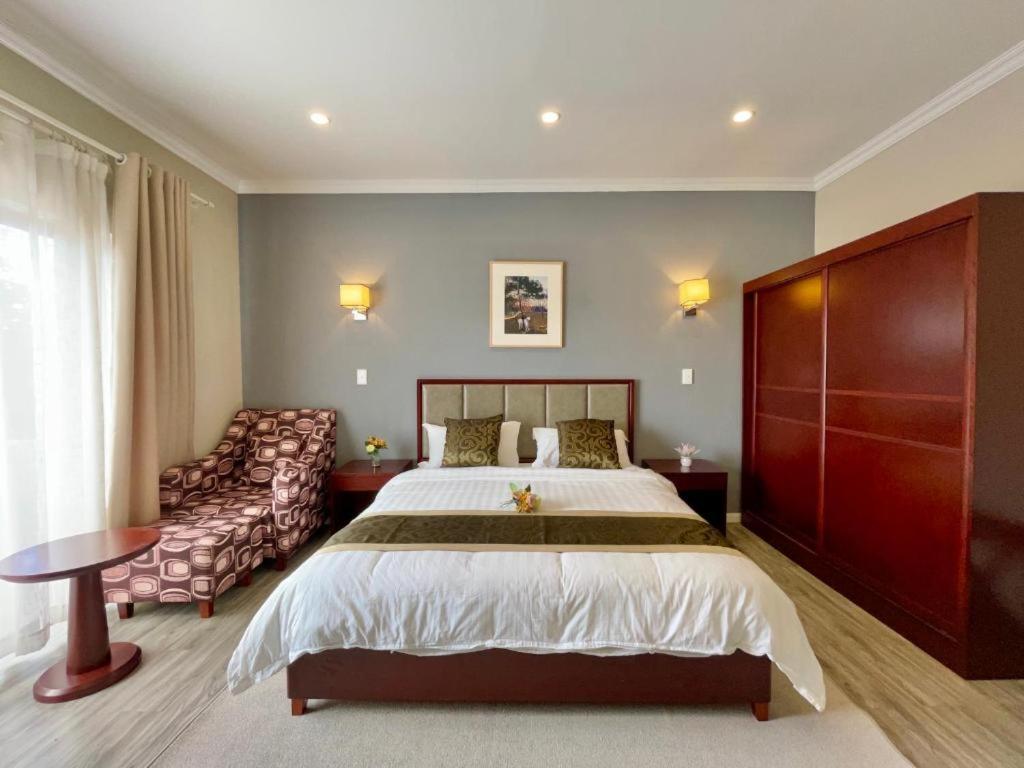 Azinnia Rivonia Guest House