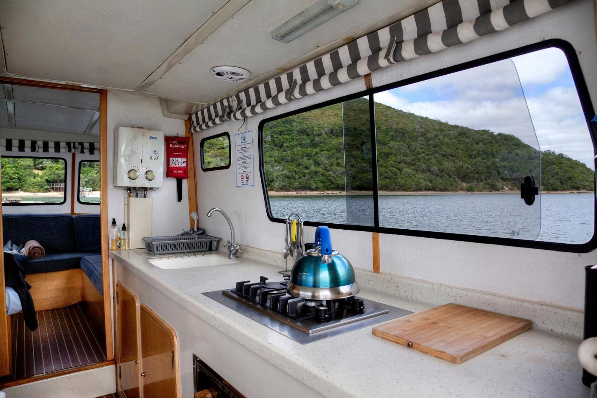 Knysna Houseboats