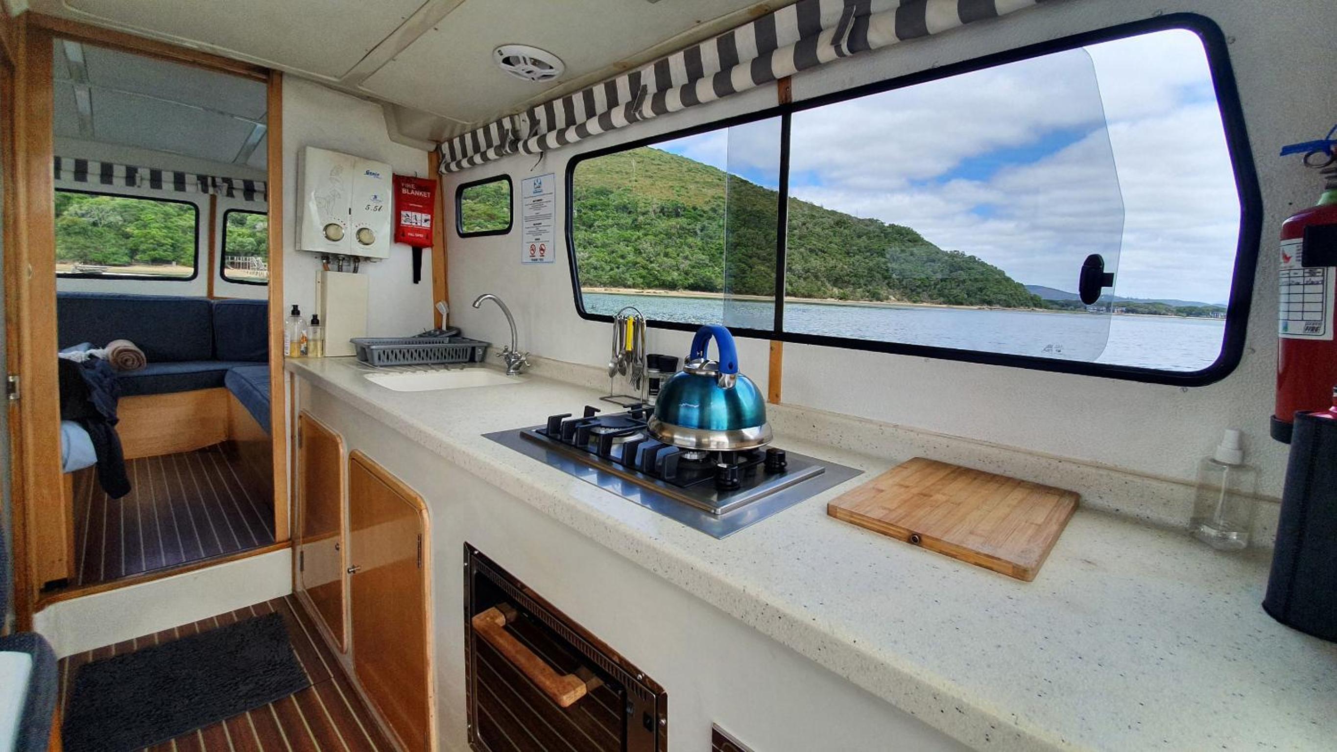Knysna Houseboats