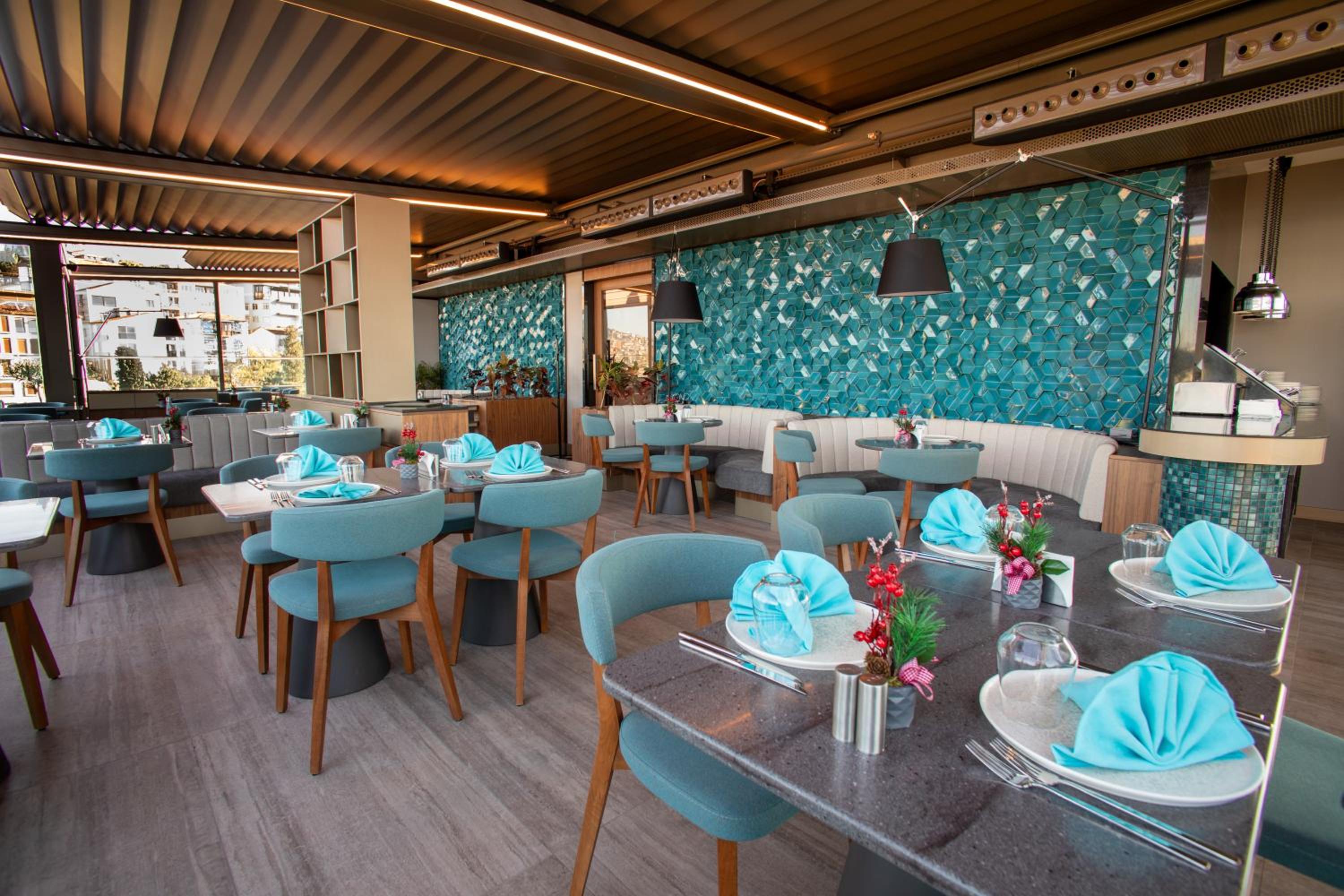 Best Western Plus Hotel Konak - Image 77