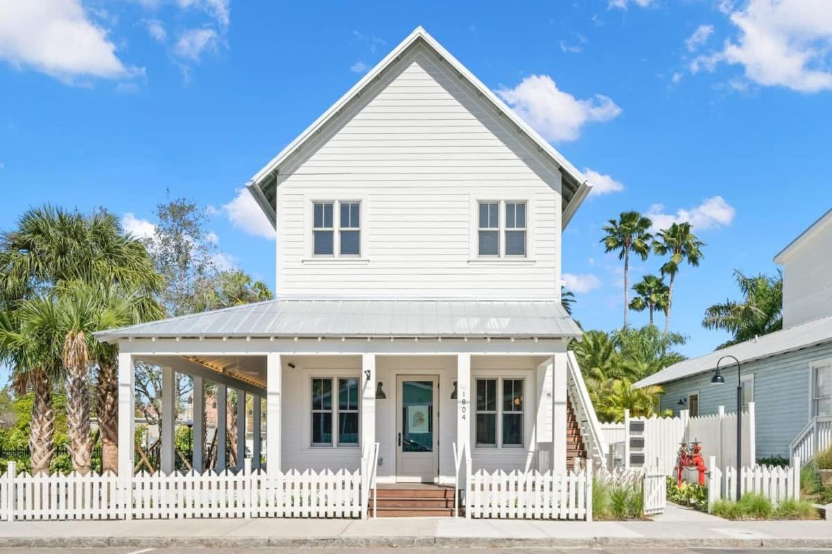 Casa Romeo - Luxury Ybor Apt, Steps to 7th Ave