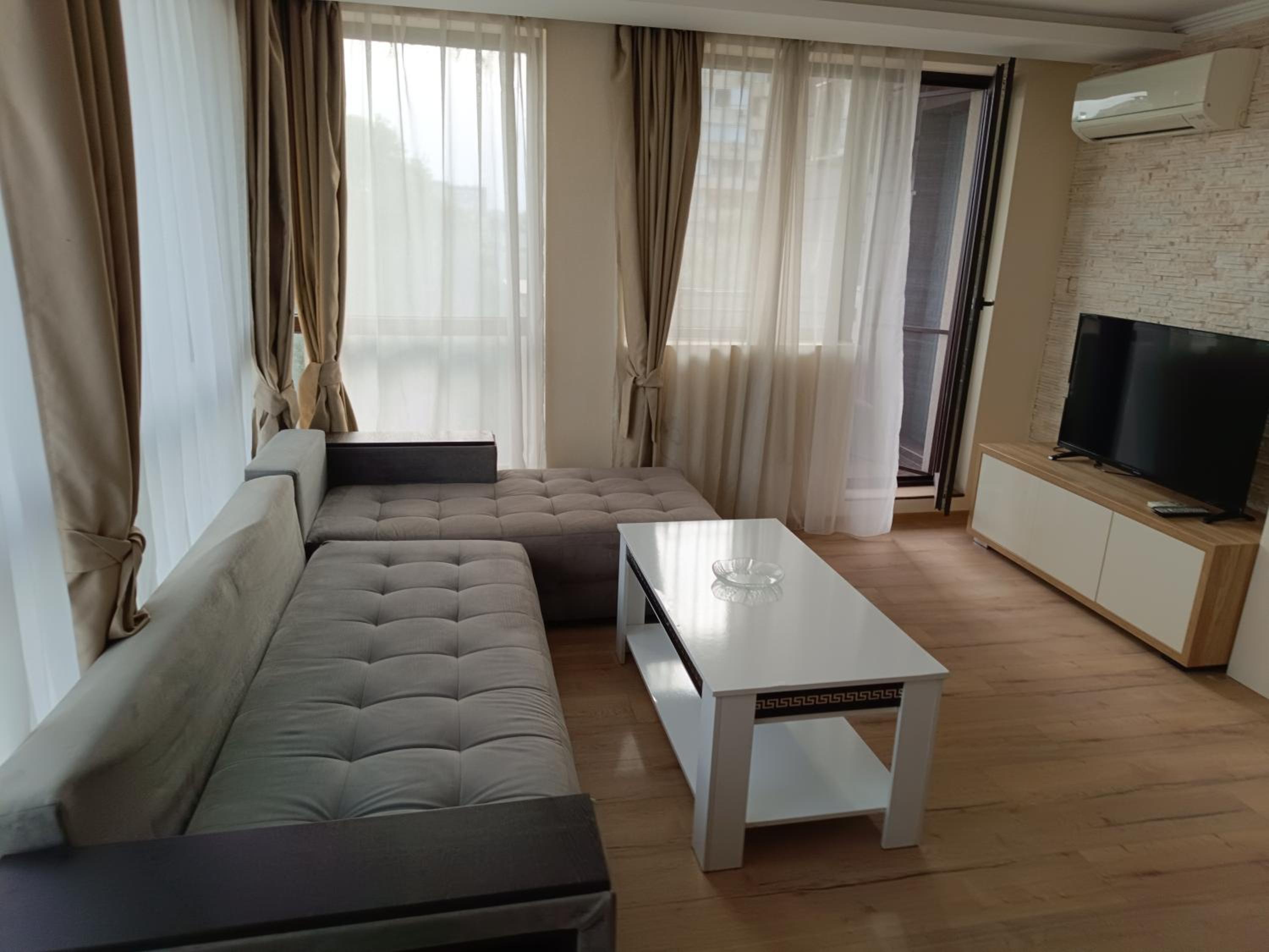 Two Bedroom Apartment 53 - Restaurant Stadium Plovdiv