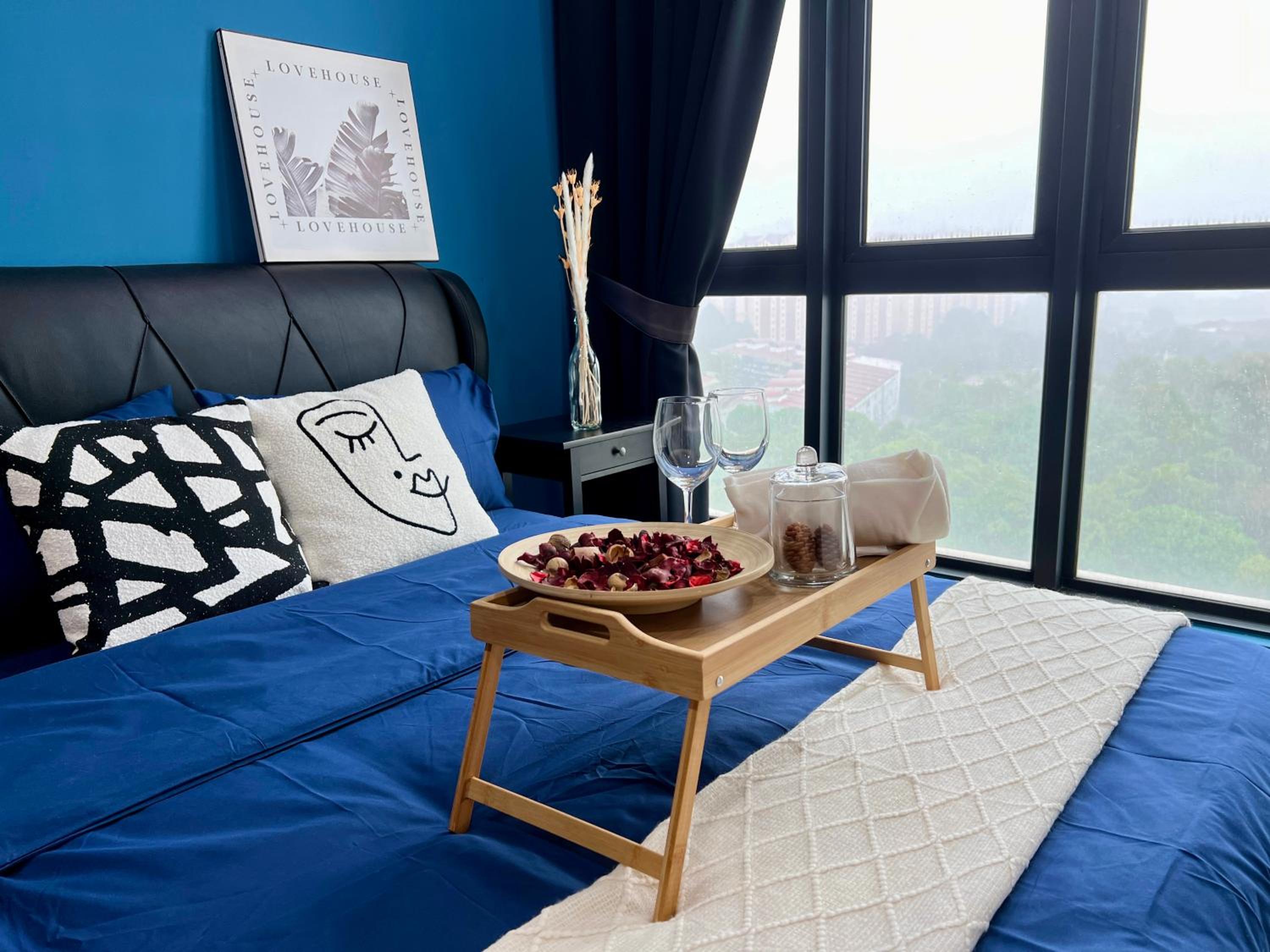 welcome to Aliya 3 room fix 6-7Pax photo 6