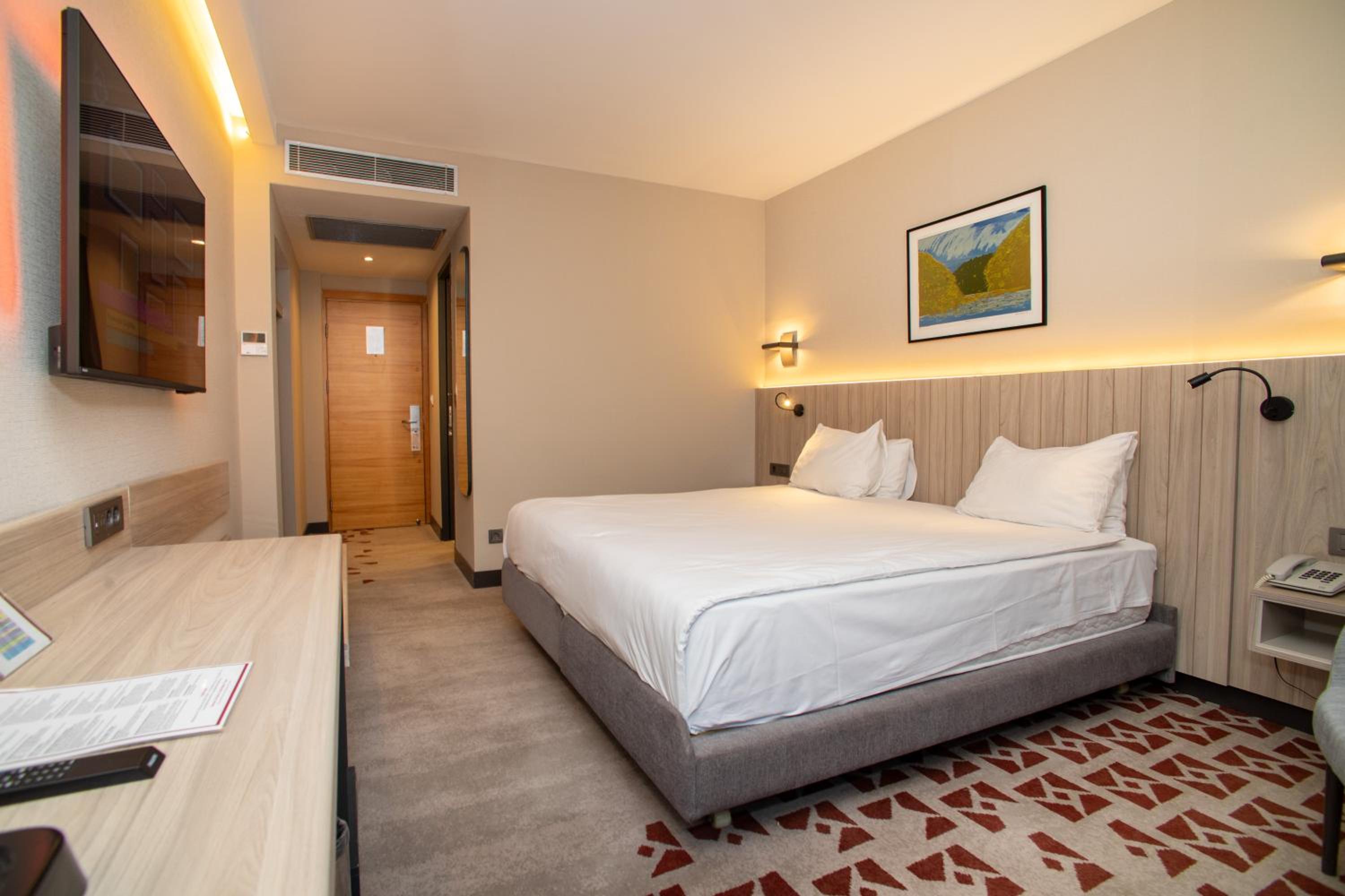 Best Western Plus Hotel Konak - Image 40
