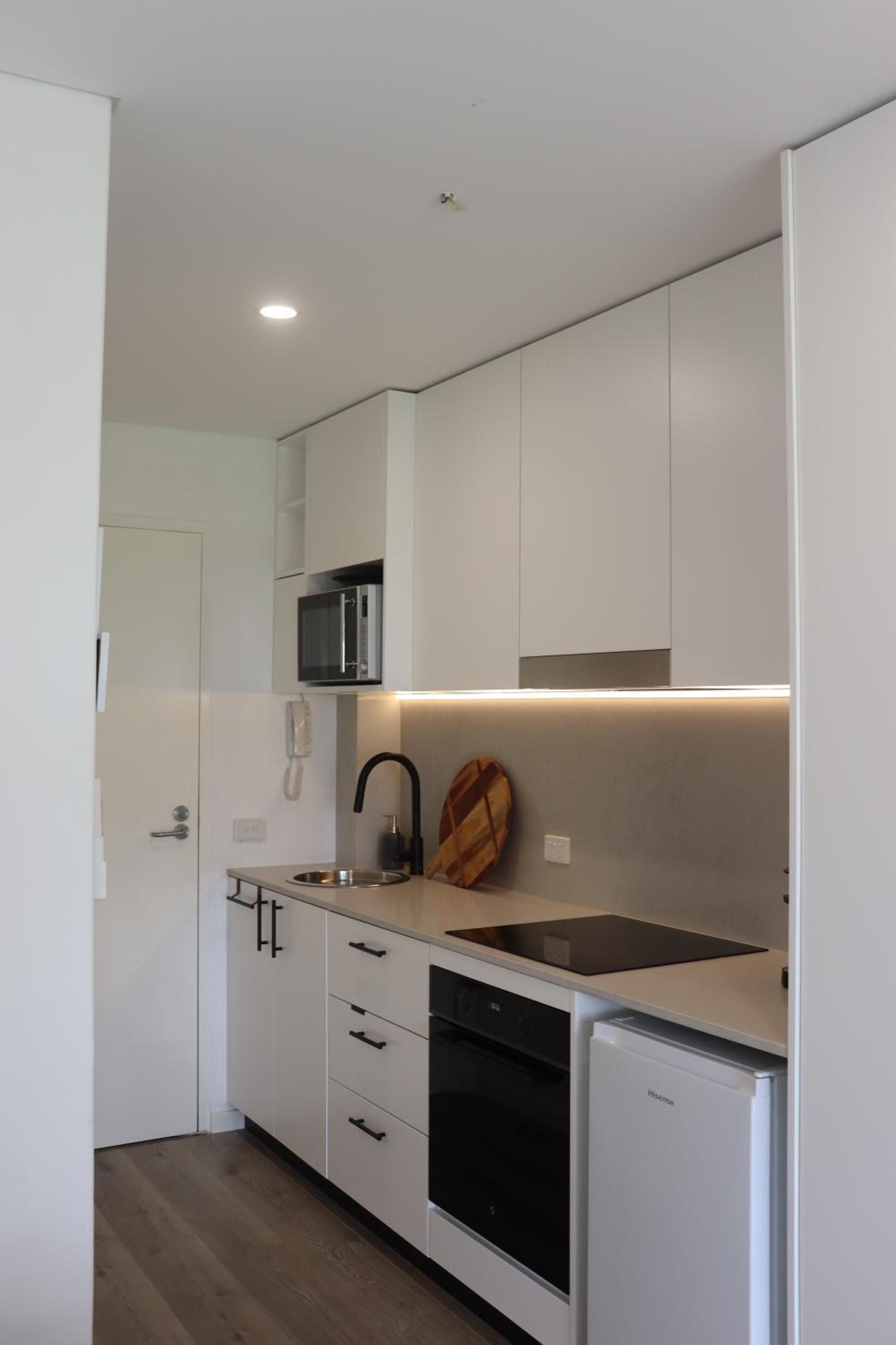 Dee Why Beach - Surfrider Studio 8