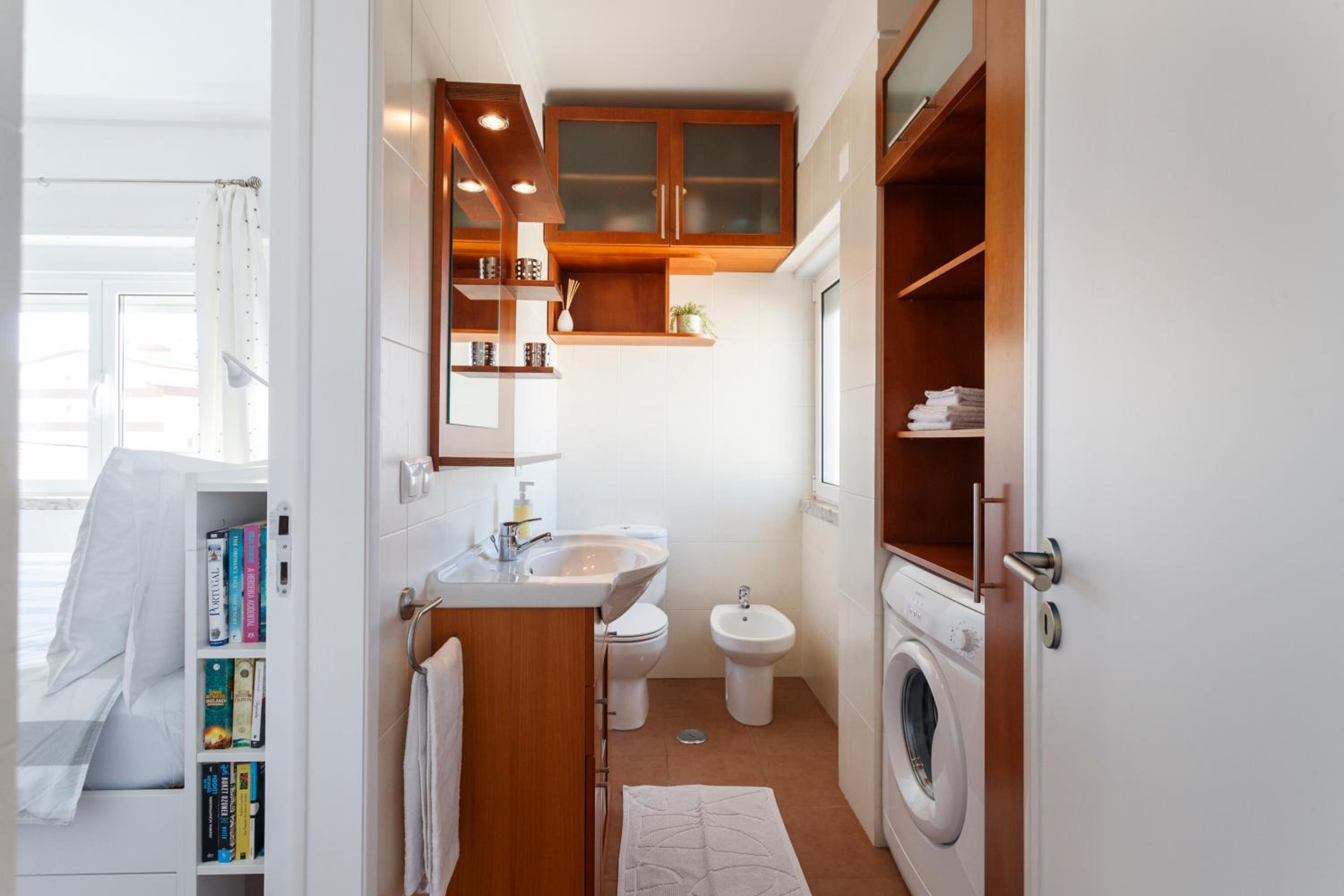 Beach House Cascais Close to Lisbon & Sintra view 2