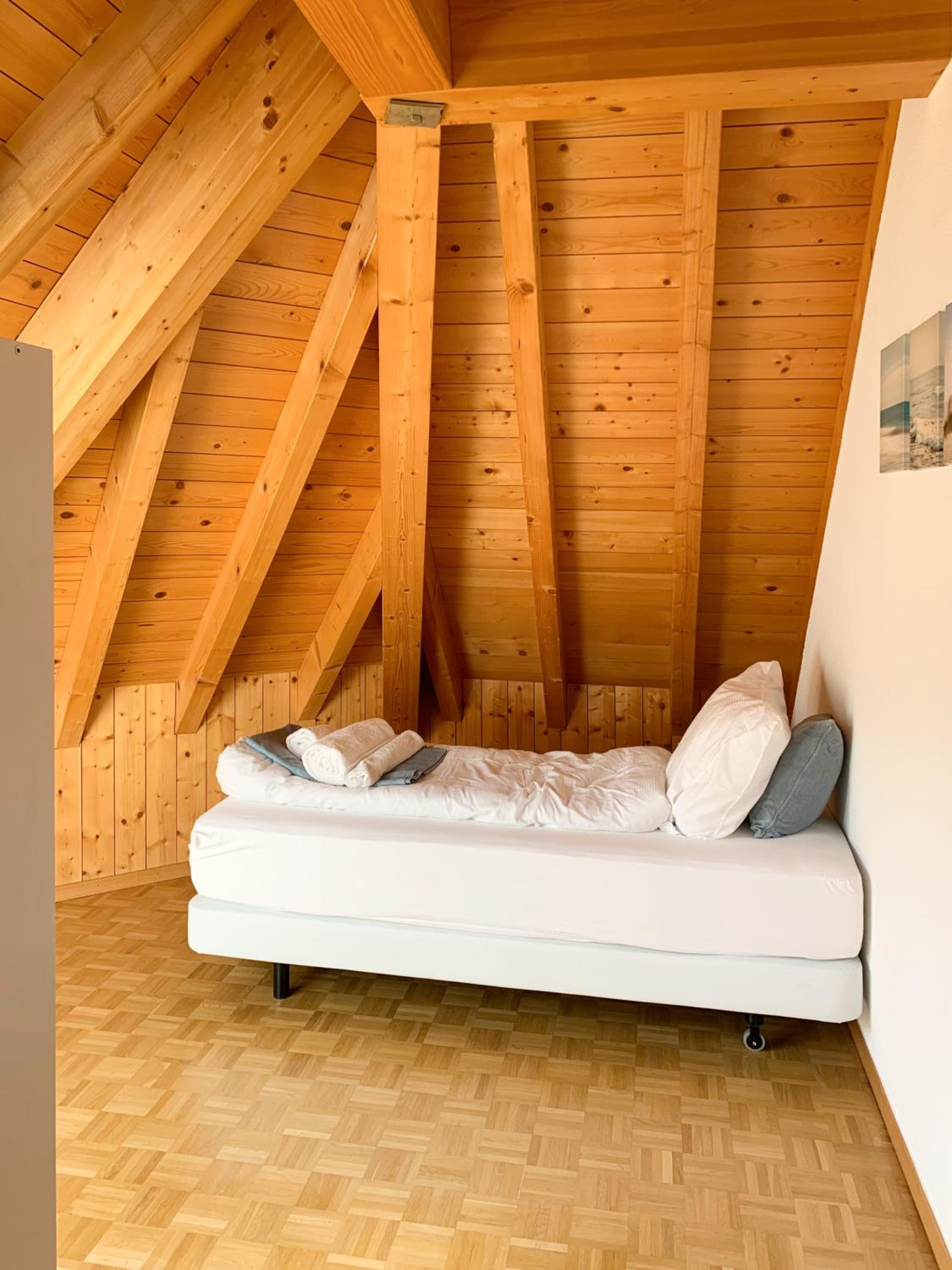 Spacious and charming duplex in the centre of Brig