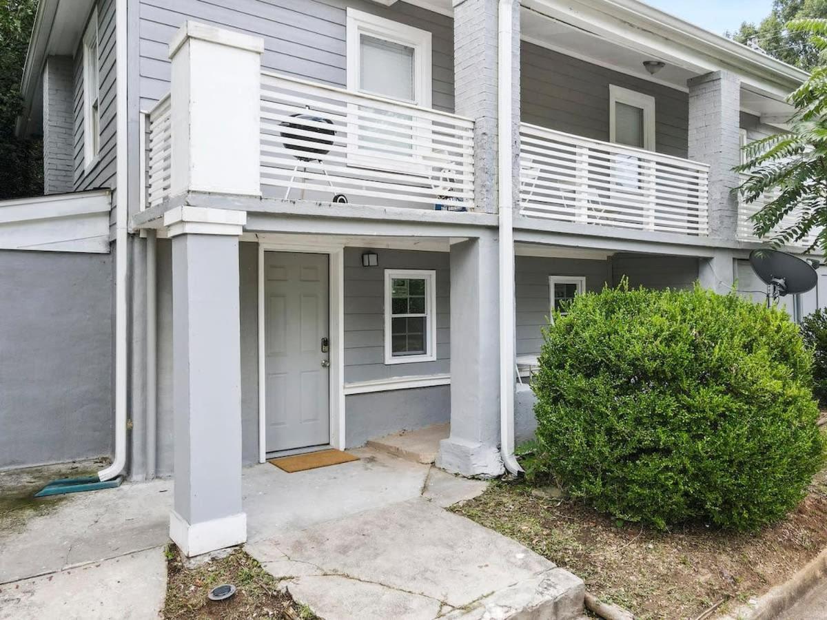 Near Georgia Aquarium 2BR: Coffee BBQ AC view 3