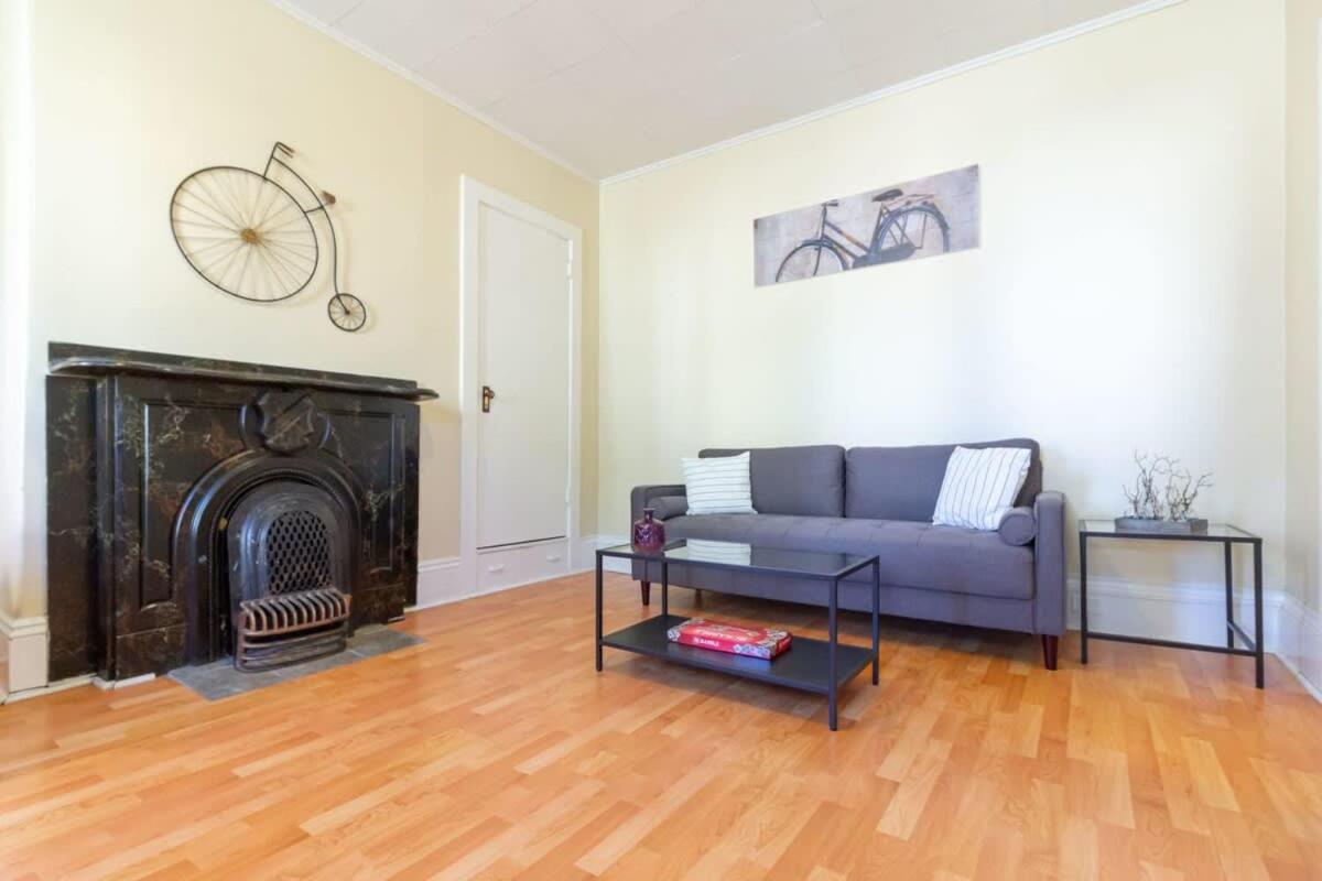 Saint John Vacations - Cozy 3-Bdrm for the family, in Uptown Saint John Parking Coffee - Property Image 2