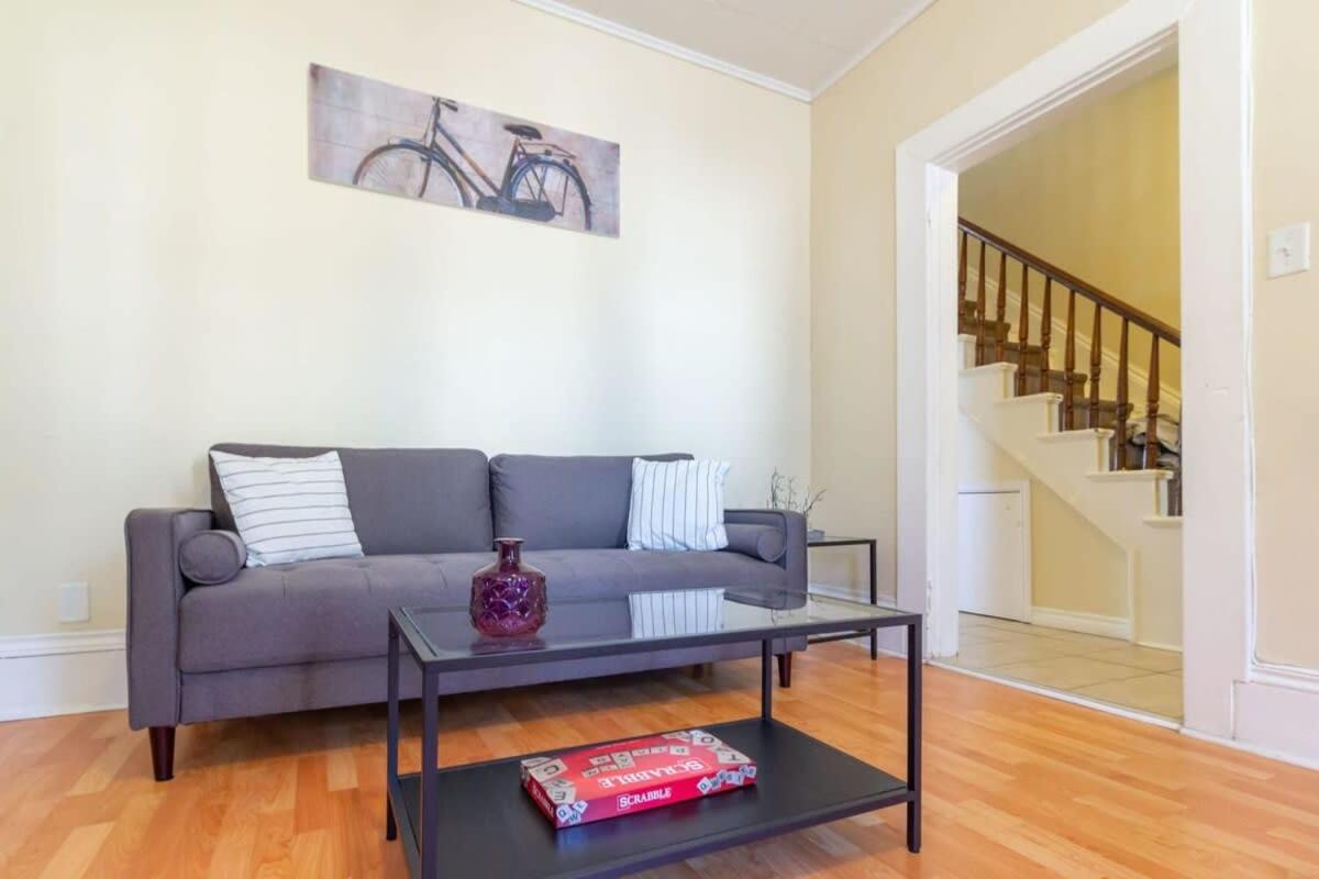 Saint John Vacations - Cozy 3-Bdrm for the family, in Uptown Saint John Parking Coffee - Property Image 4