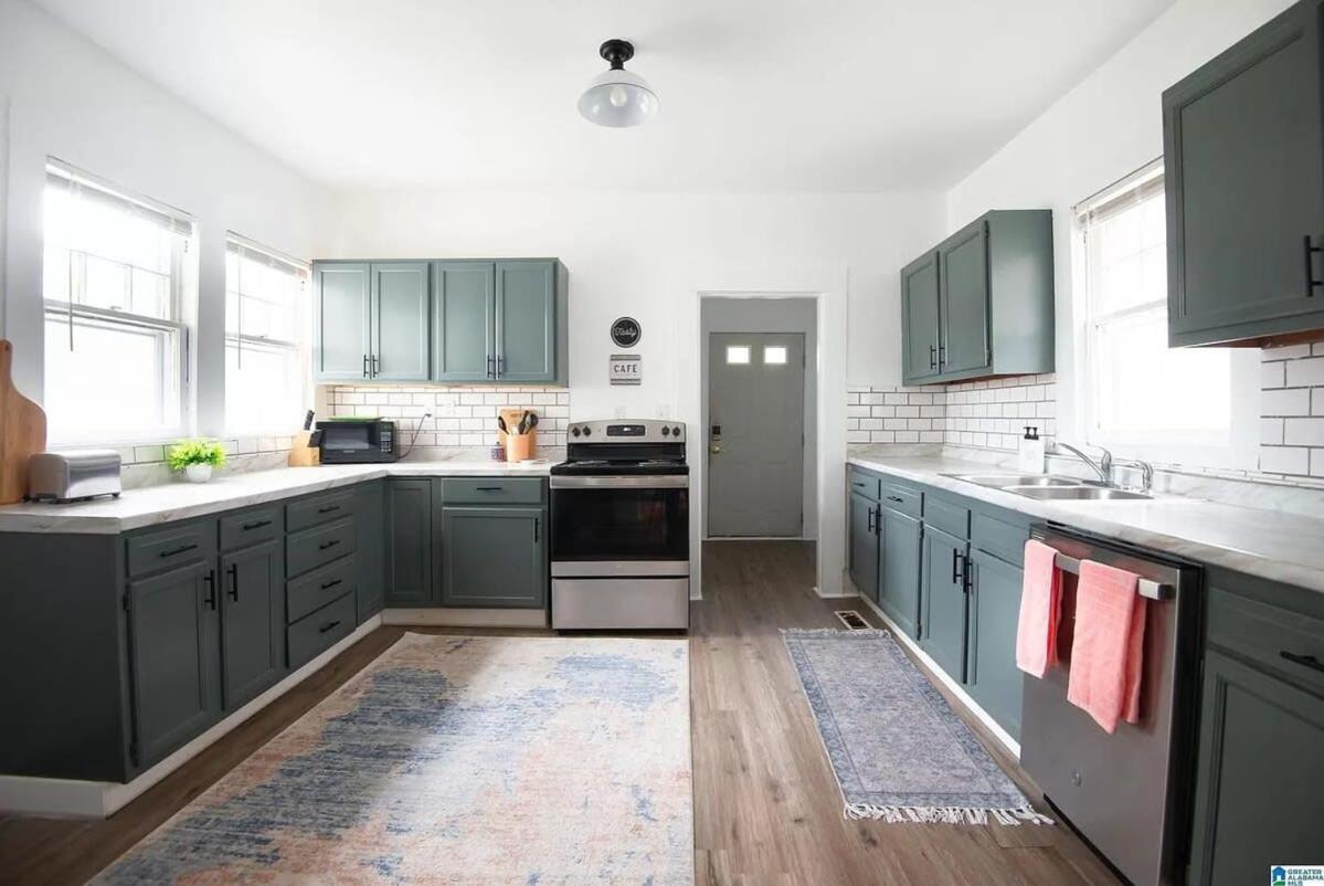 The Pinnacle at UAB - Southern Charm - Sleeps 15