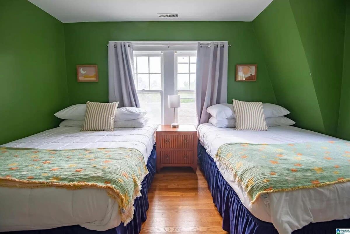The Pinnacle at UAB - Southern Charm - Sleeps 15