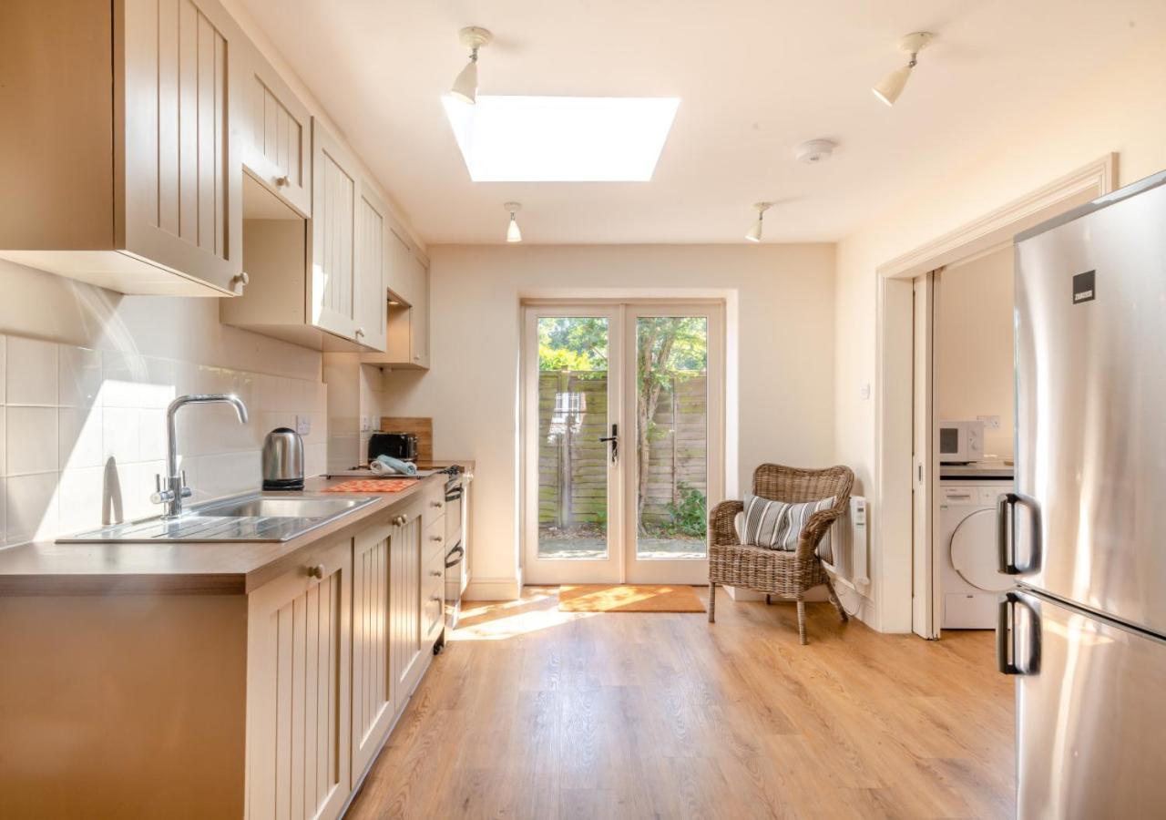 3 Bed in Blakeney oc-2068