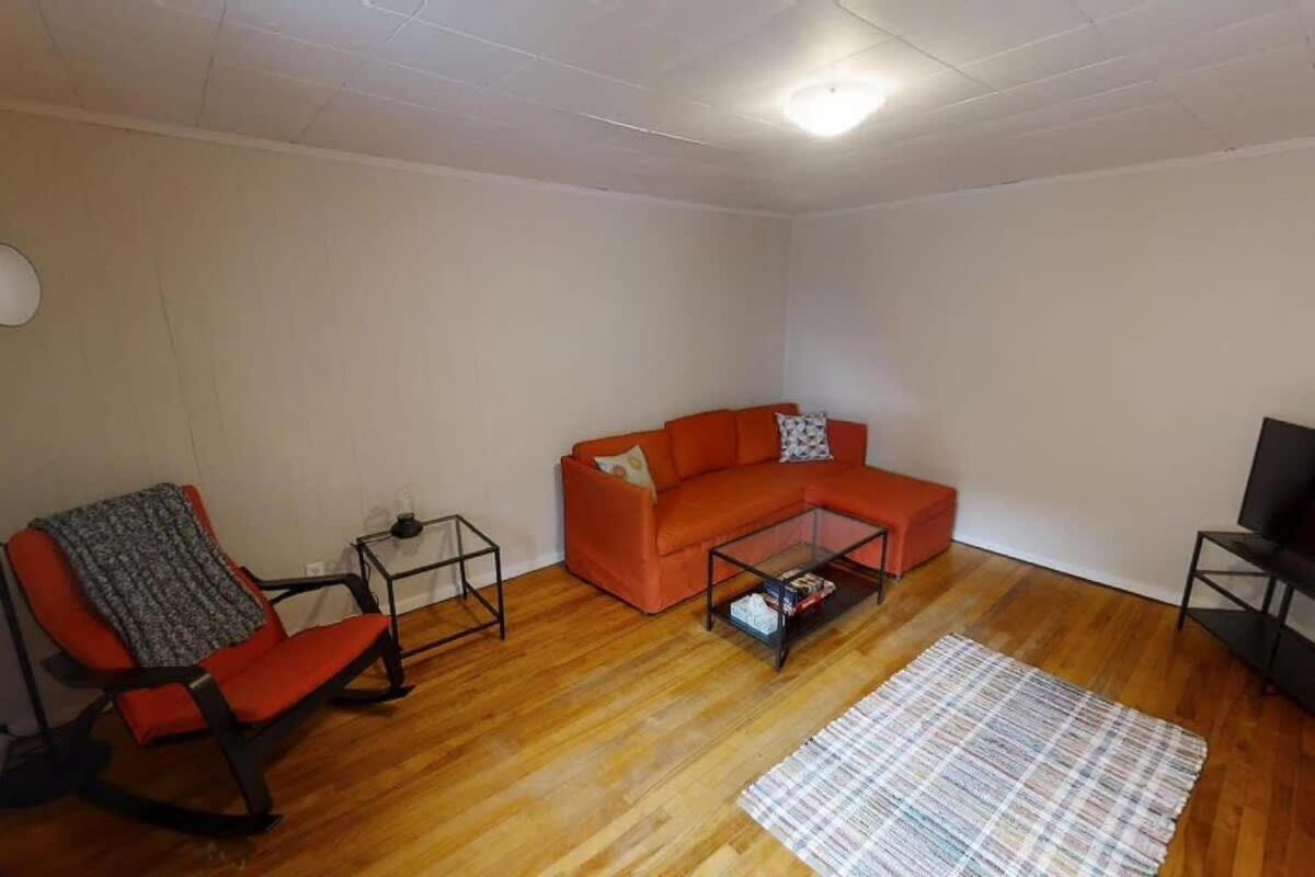 Saint John Vacations - Charming Home Heart Of Uptown! Location! Coffee! - Property Image 9