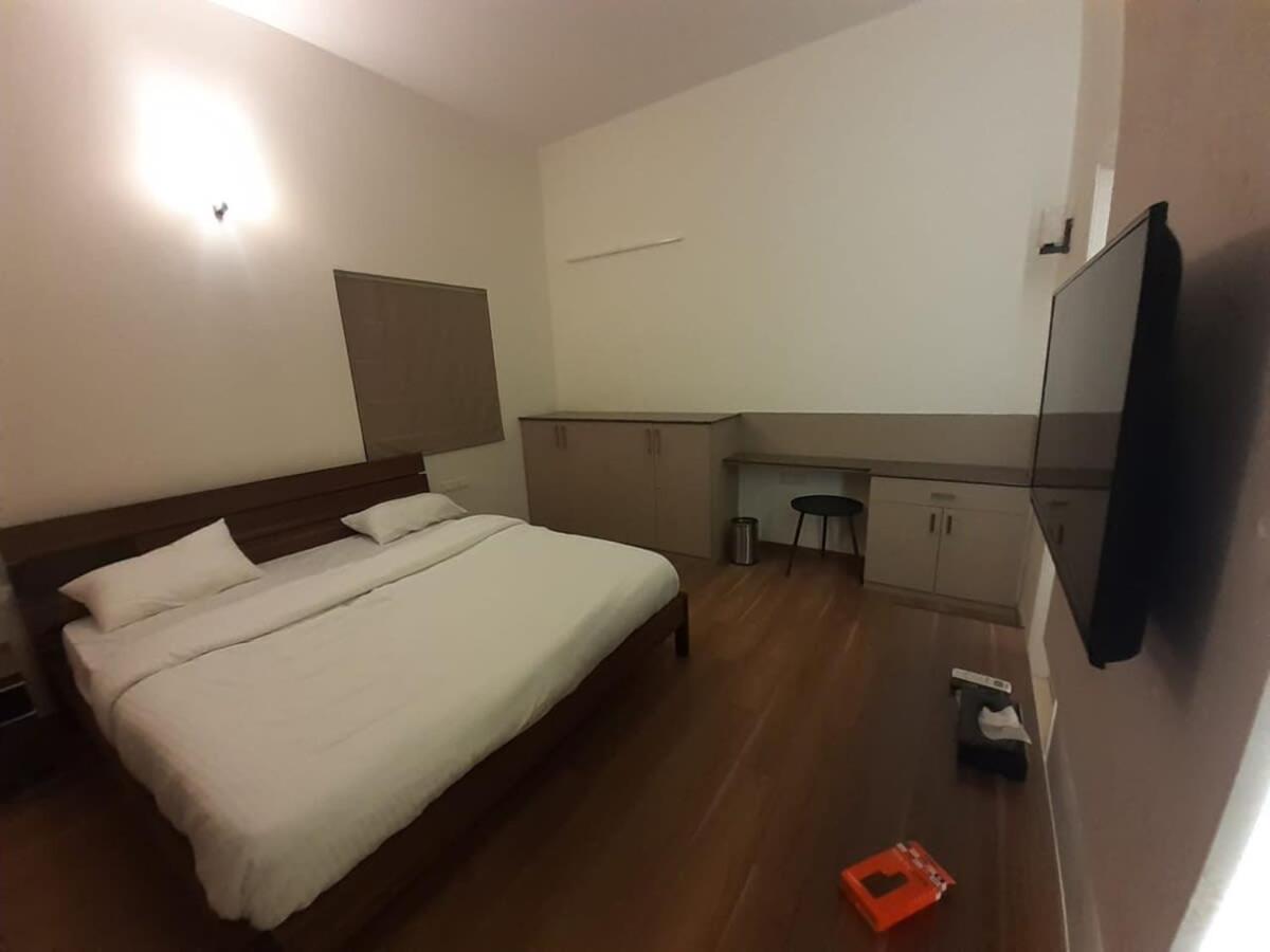 Photo 19