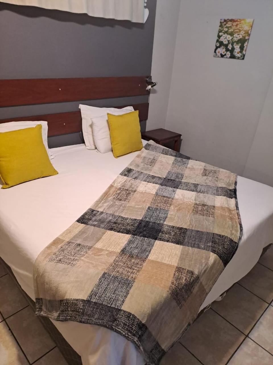 Honey Bee Guesthouse