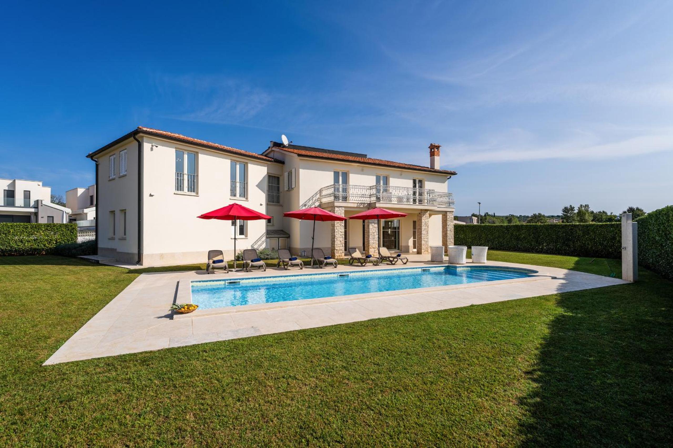 Villa Bincila for 12 people near Poreč with sea view & beautiful garden view 3