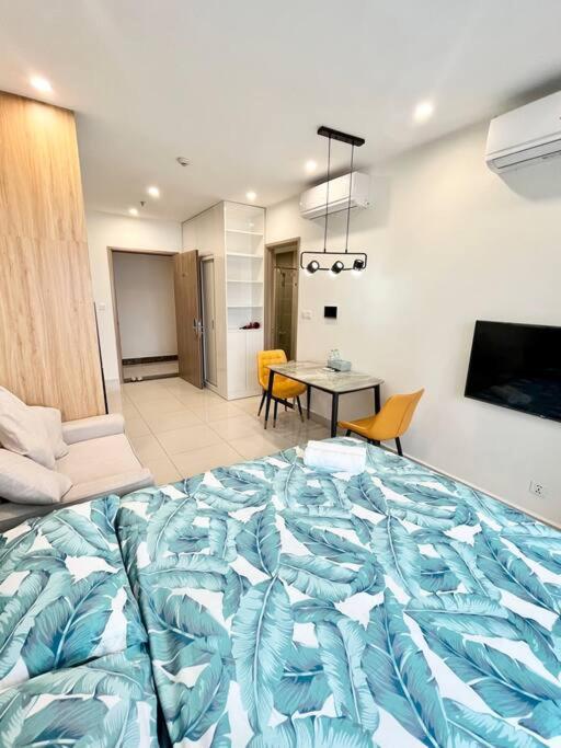 Vinhomes Smartcity- Căn hộ dich vụ - Zhomestay 2511