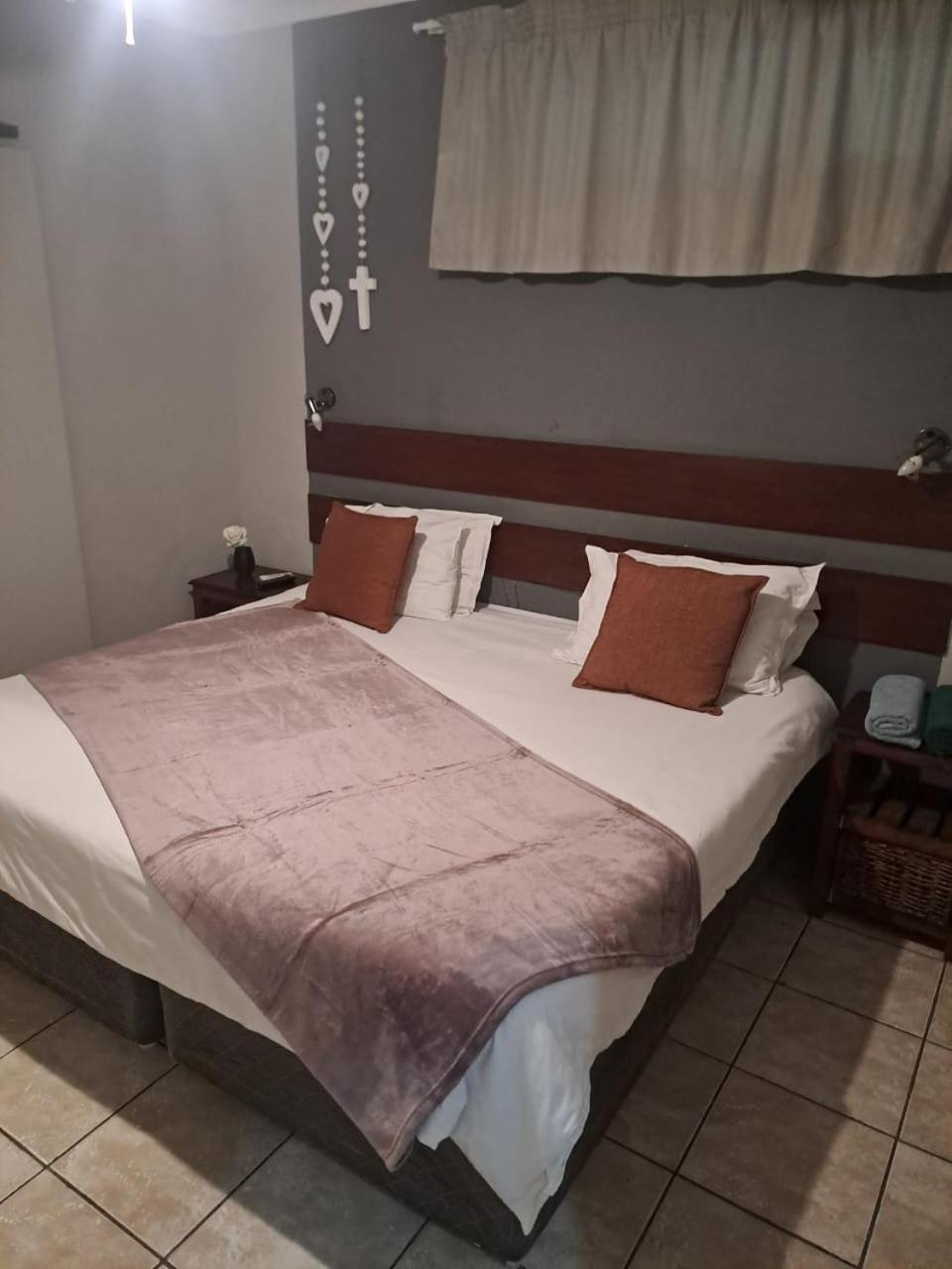 Honey Bee Guesthouse