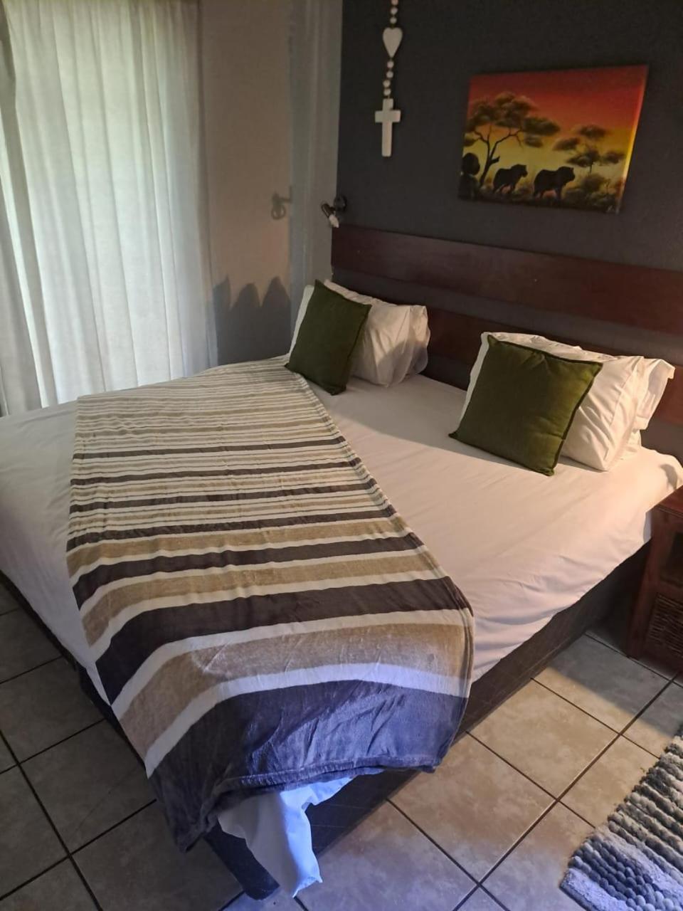 Honey Bee Guesthouse