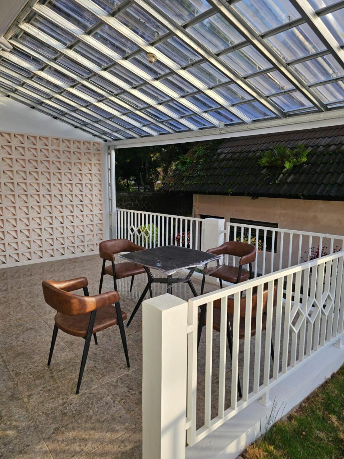 Villa Nesa Puncak Cipanas view 5