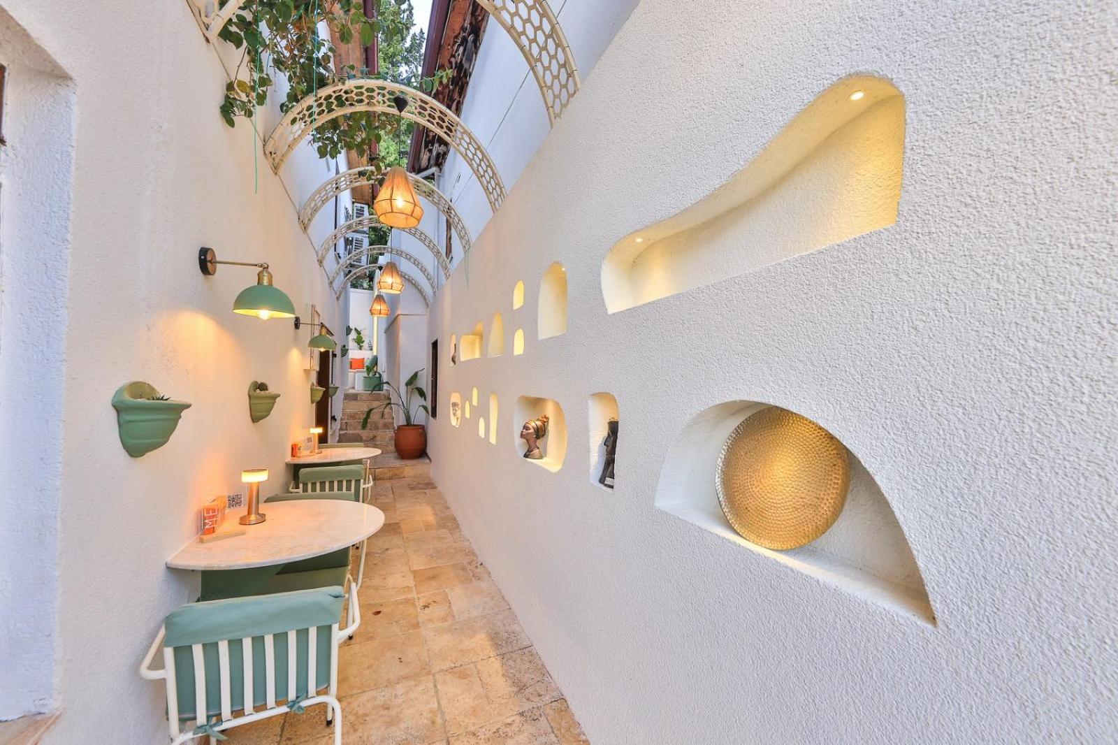 Old Town Otel Kalkan - Image 9